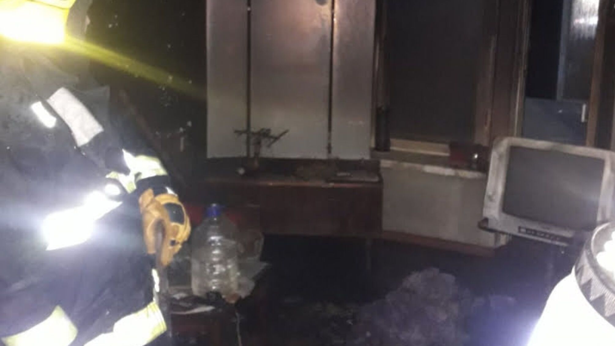 Херсонська область: ліквідовано пожежу у квартирі п’ятиповерхівки та врятовано 75-річного господаря