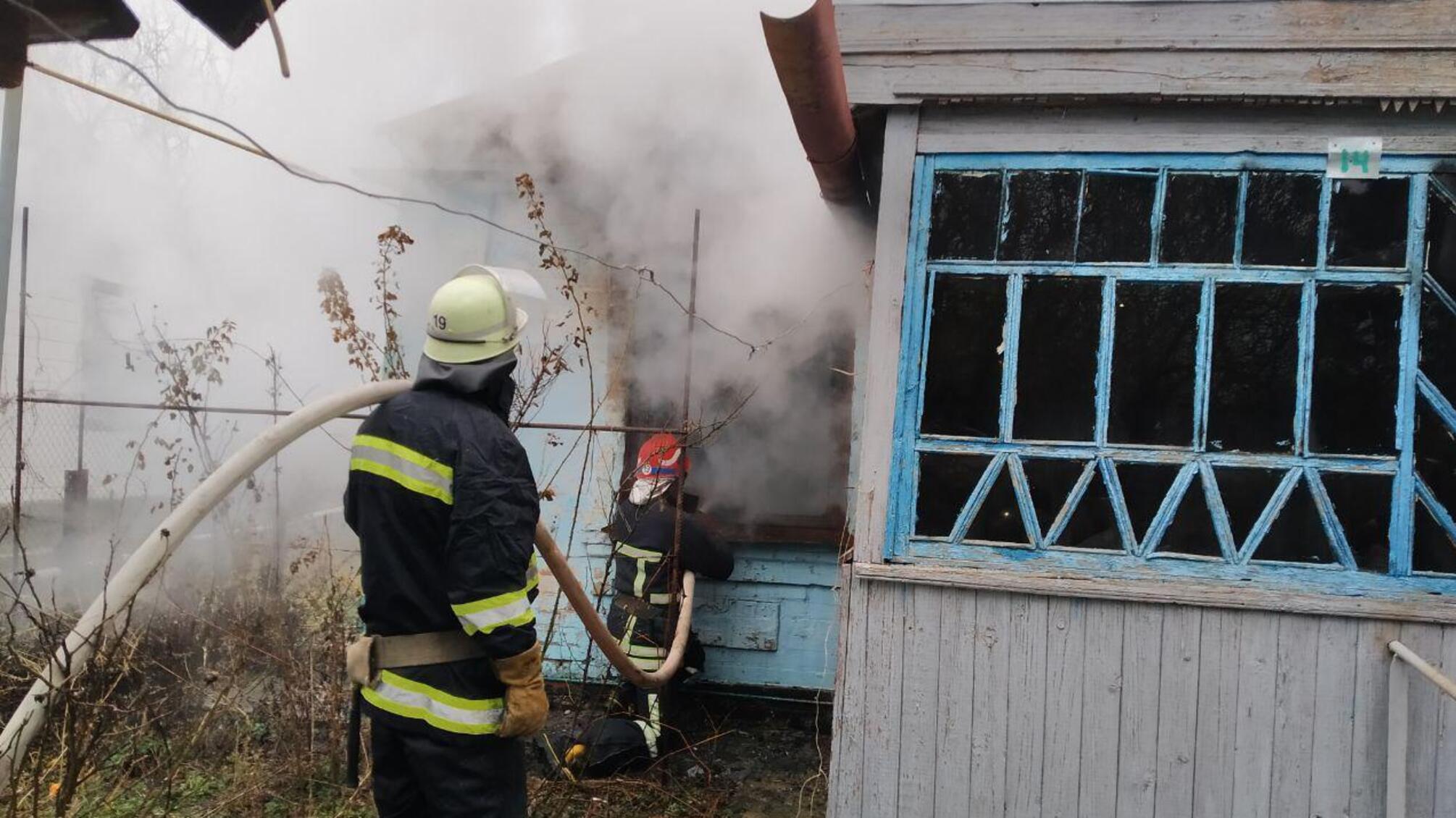 Запорізька область: на пожежі врятовано 2 дітей