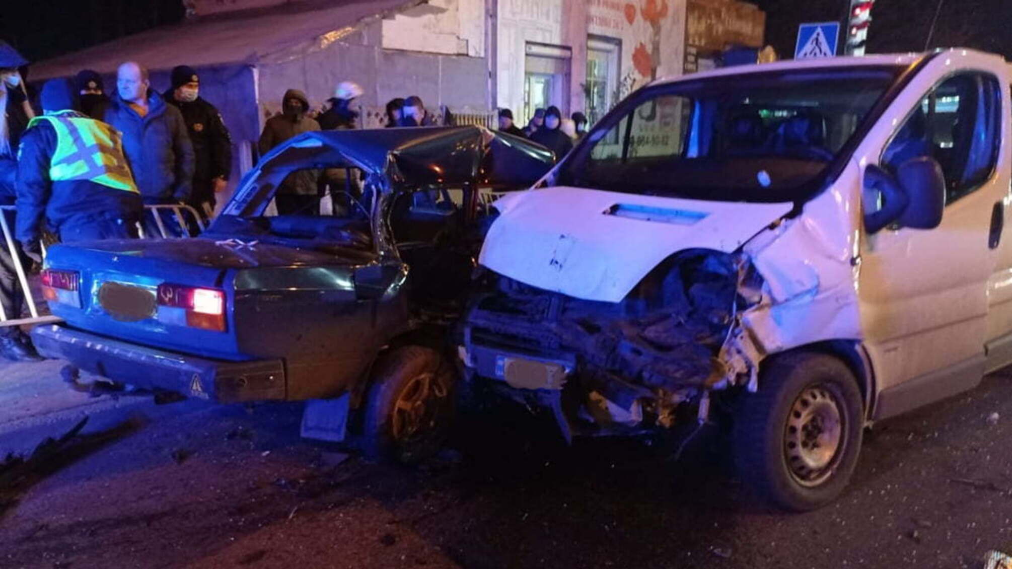 Дніпропетровська область: рятувальники ліквідували наслідки дорожньо-транспортної пригоди
