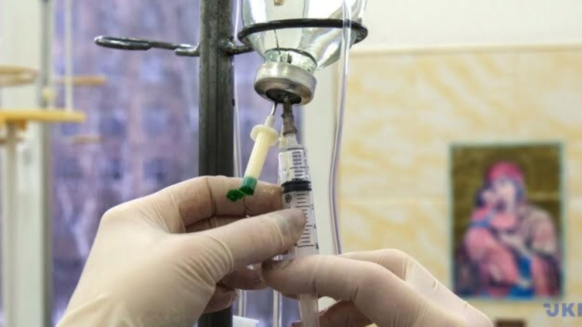 Поранений під Хутором Вільним боєць - у стабільно тяжкому стані