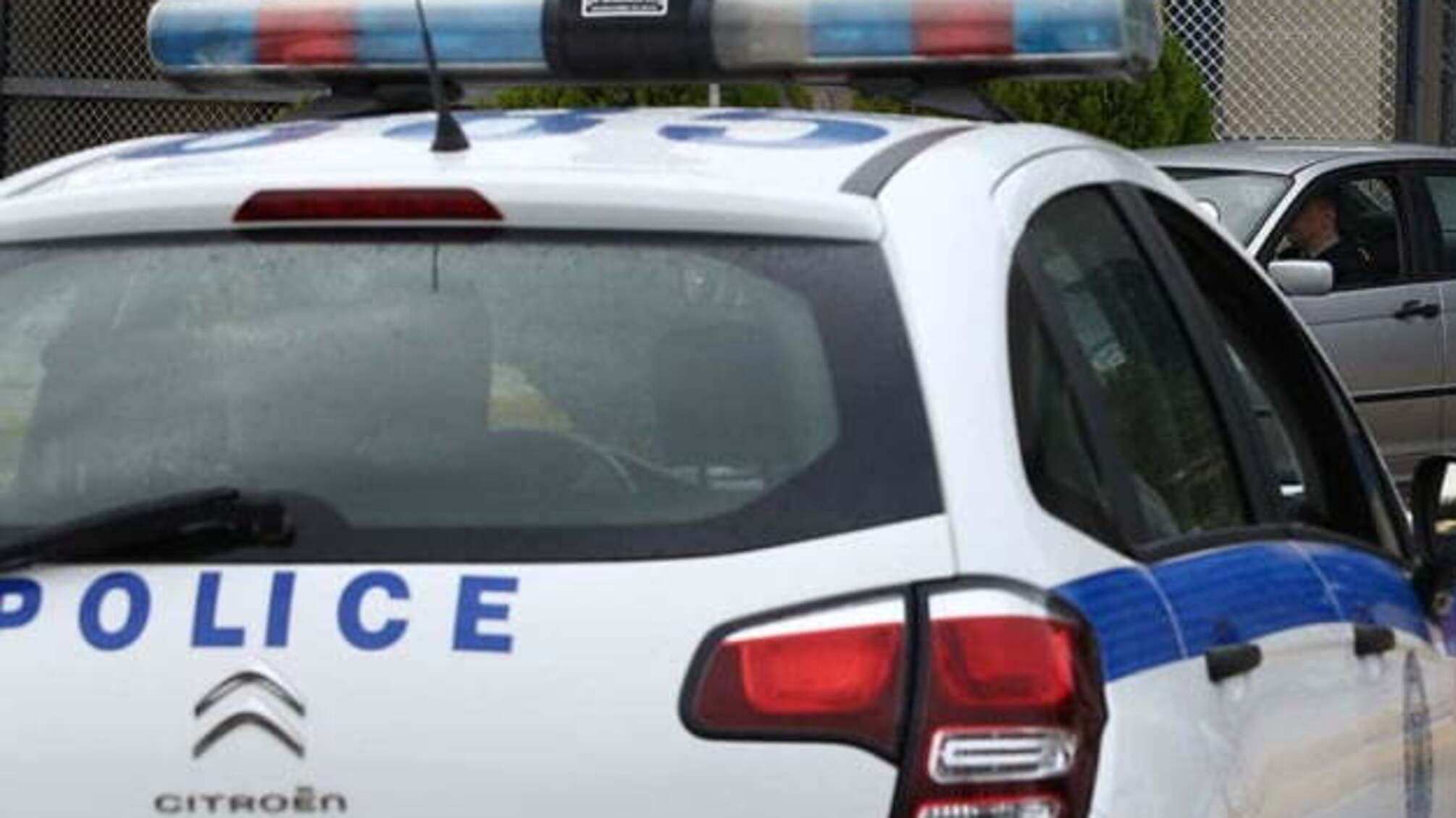 У столиці Греції біля будівлі поліції вибухнула саморобна бомба