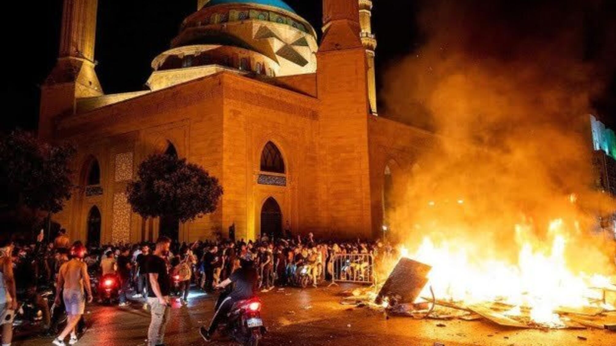 У Лівані не припиняються протести проти локдауну: постраждалих вже більше сотні