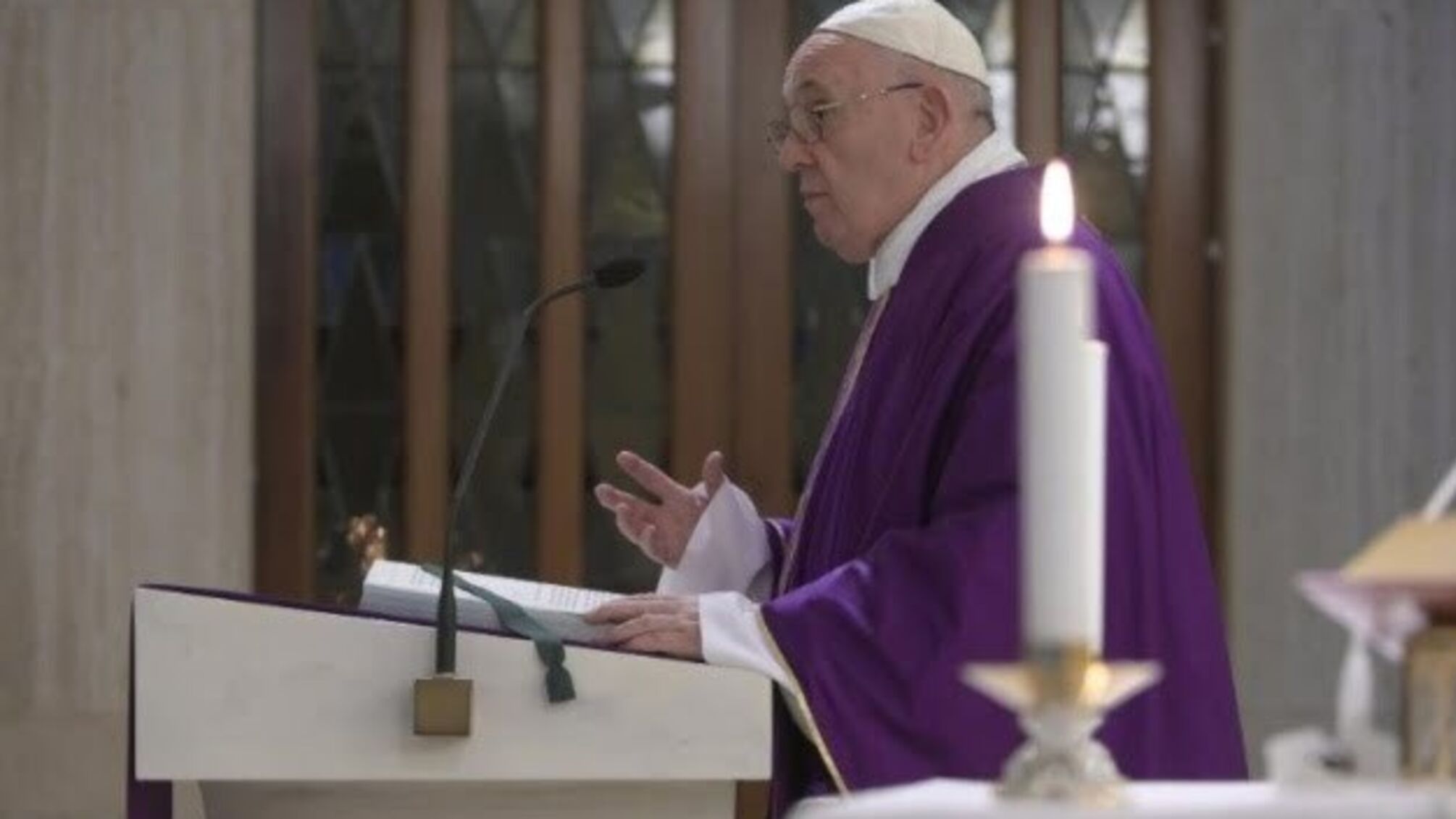 Папа Франциск засудив штурм Капітолія