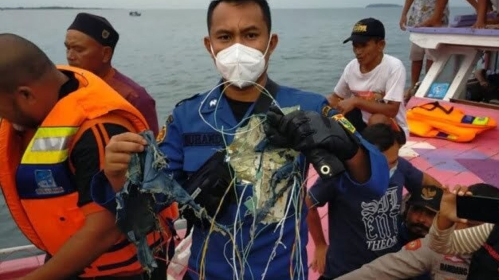 Українців не було на борту літака, який зазнав катастрофи в Індонезії - МЗС