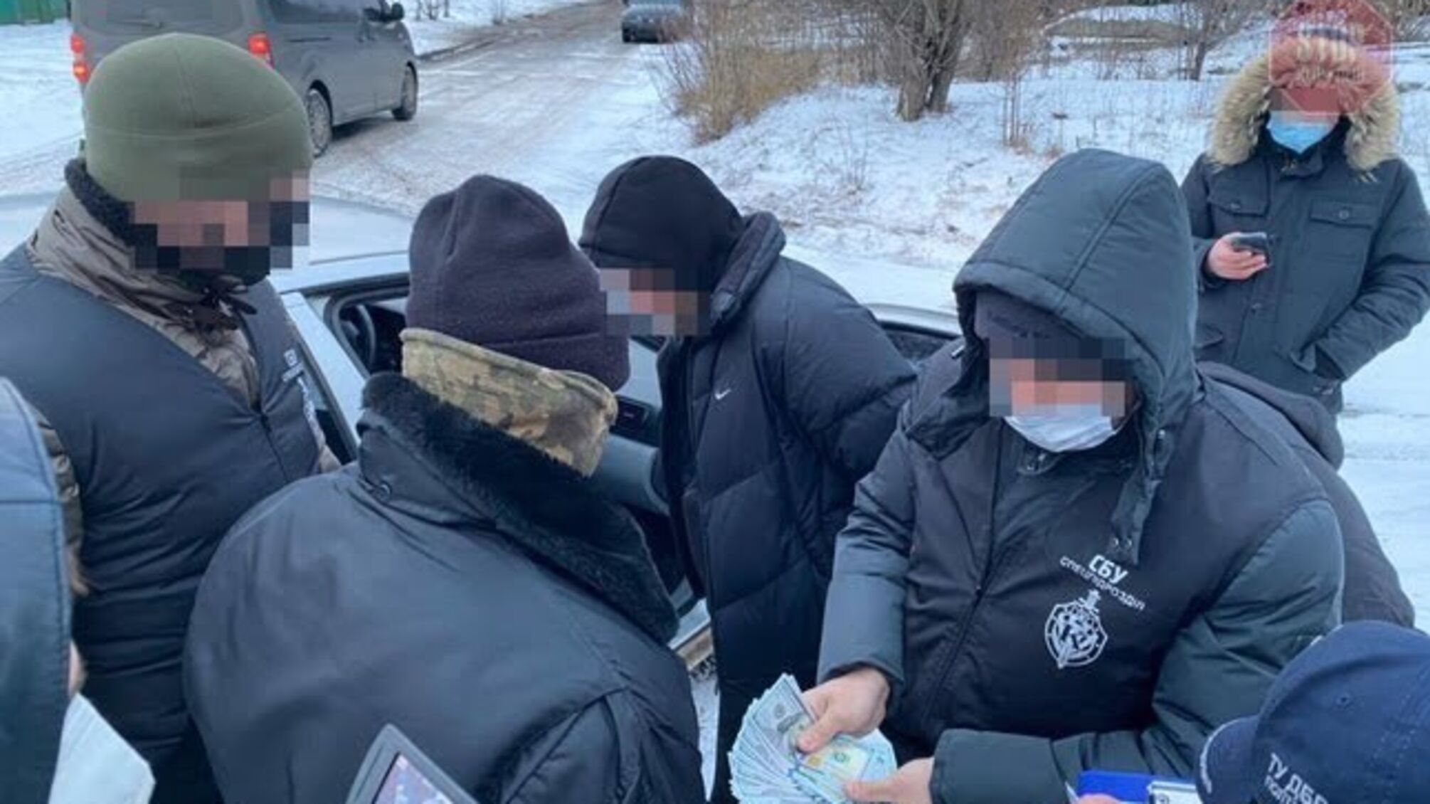 В Харьковской области майора полиции задержали на долларовой взятке