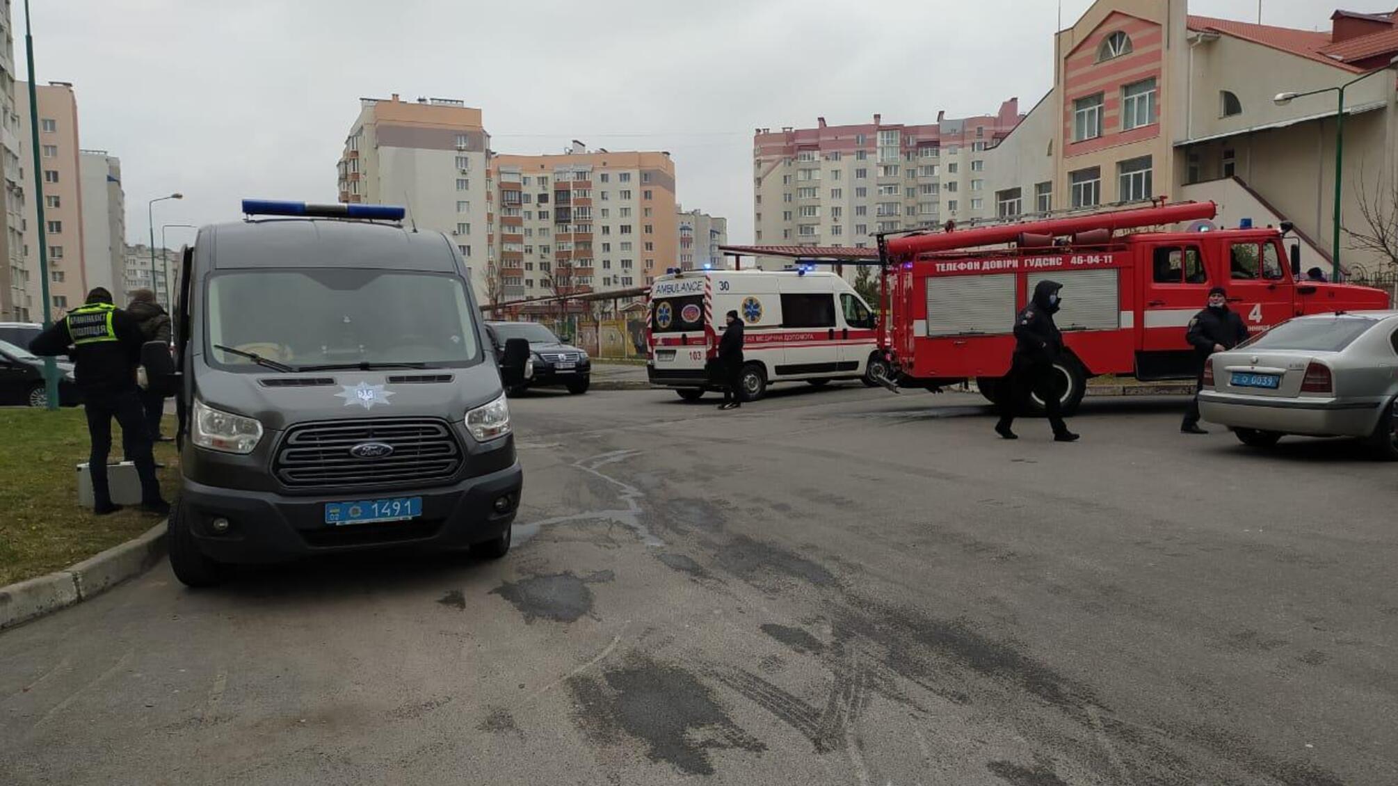 Поліція встановлює обставини вибуху невідомого предмета в дитячому садочку м. Вінниці