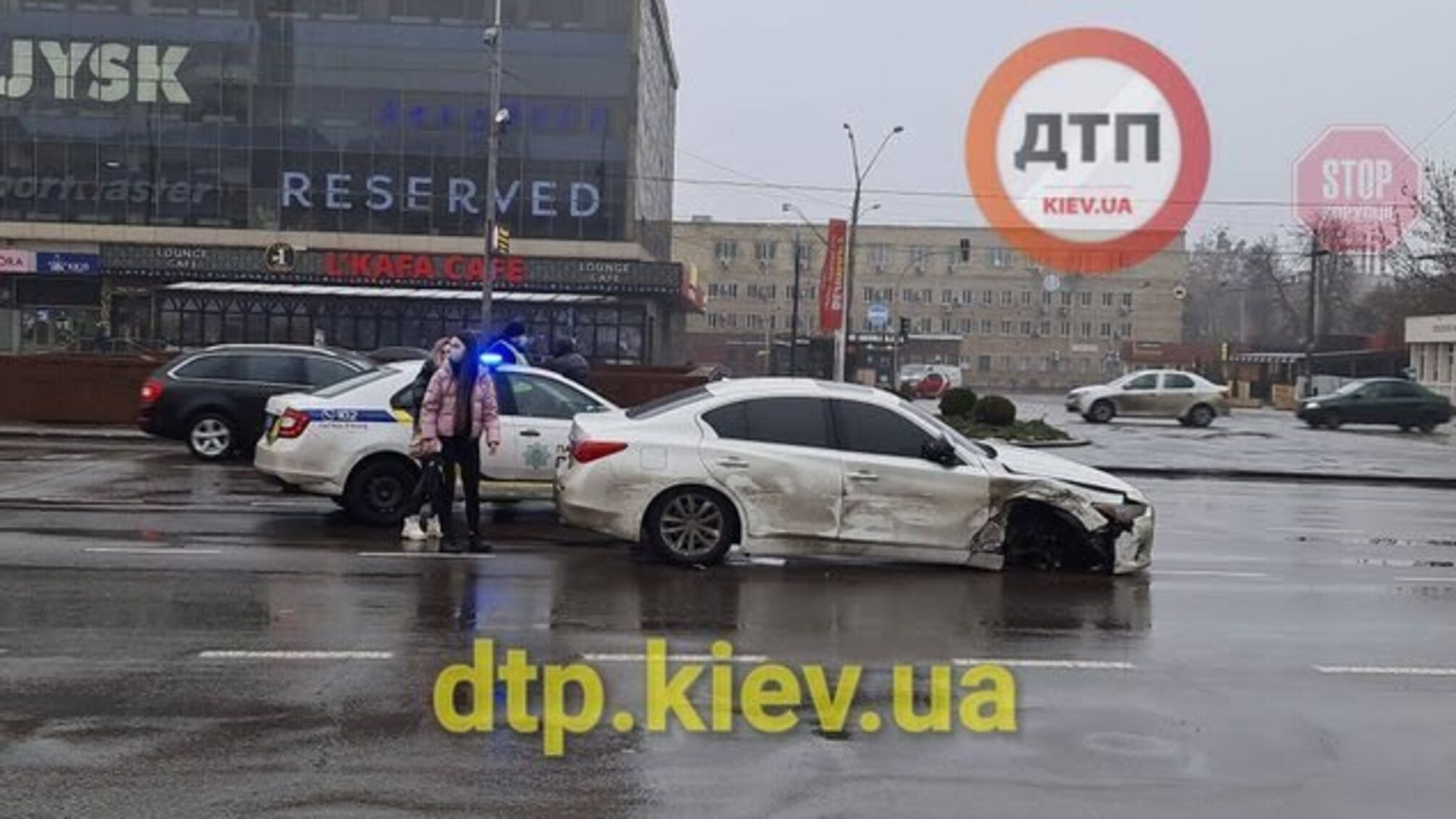 У Києві п'яний водій влаштував аварію за участю 7 авто (відео)