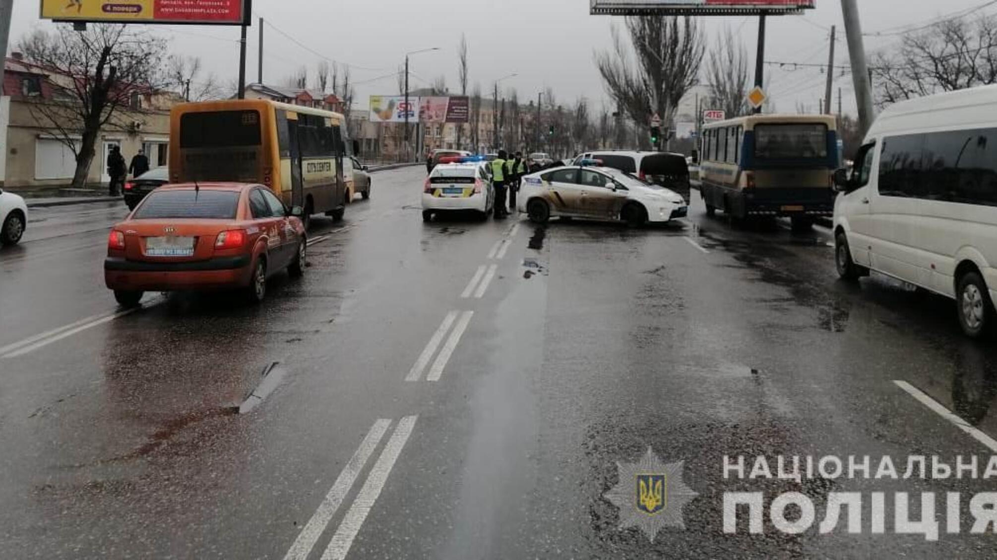 Одеські поліцейські з’ясовують обставини смертельної аварії в Суворовському районі