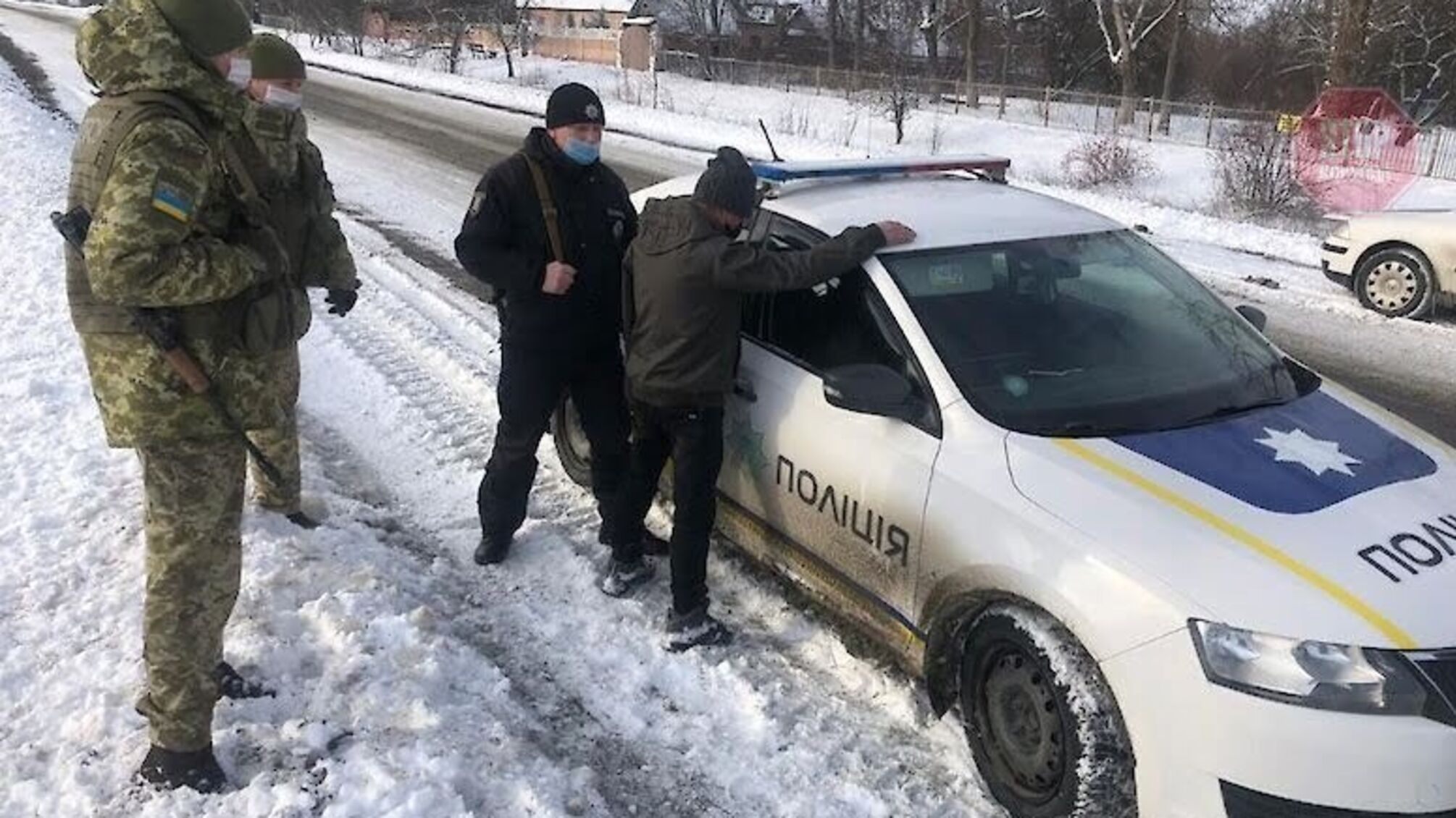 Хотів втекти в сусідню країну: на Сумщині затримали ґвалтівника дитини