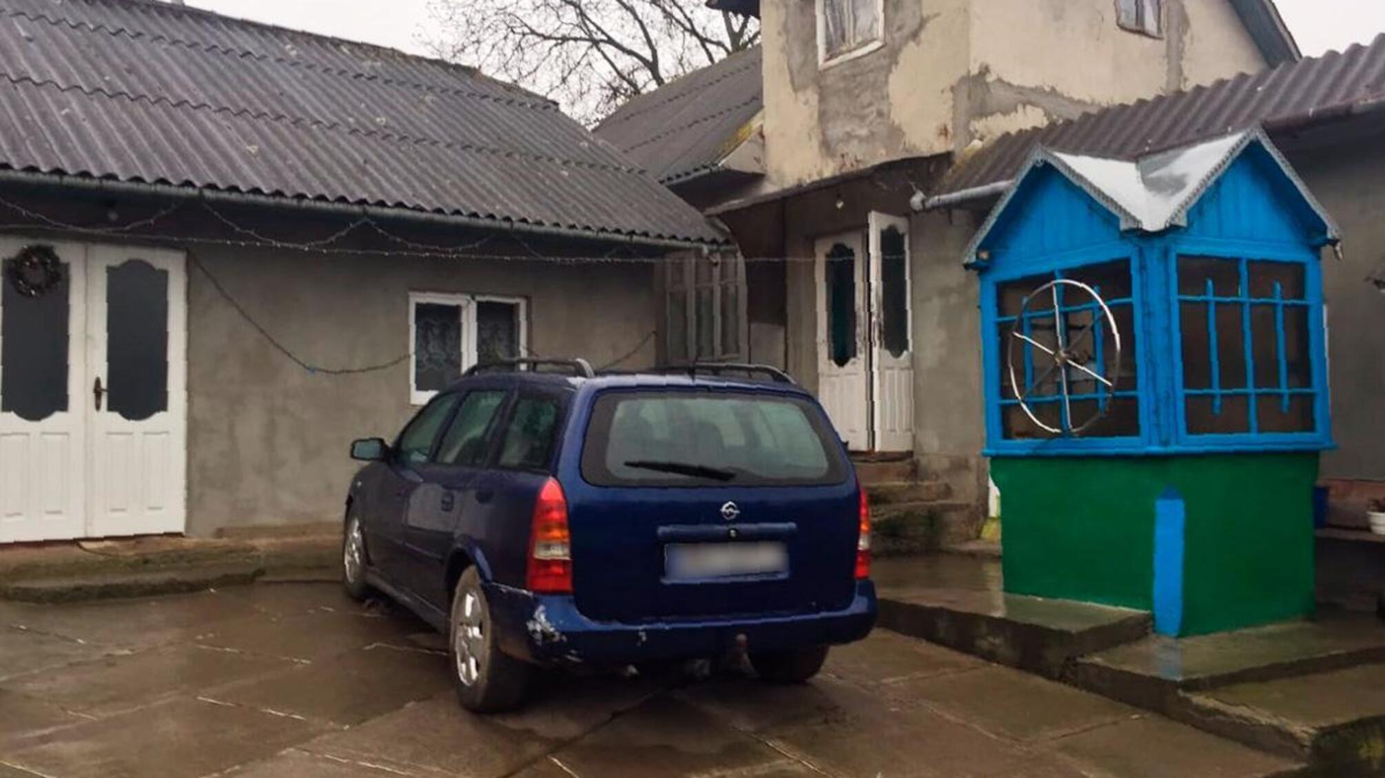 На Буковині суд обрав запобіжні заходи трьом чоловікам, причетним до групового хуліганства