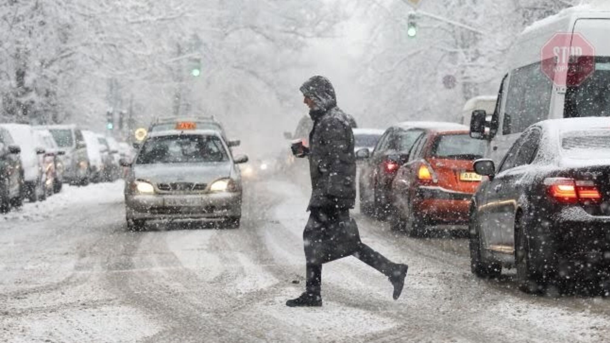 Ожидается снегопад: в Киеве отменили ярмарки из-за морозов