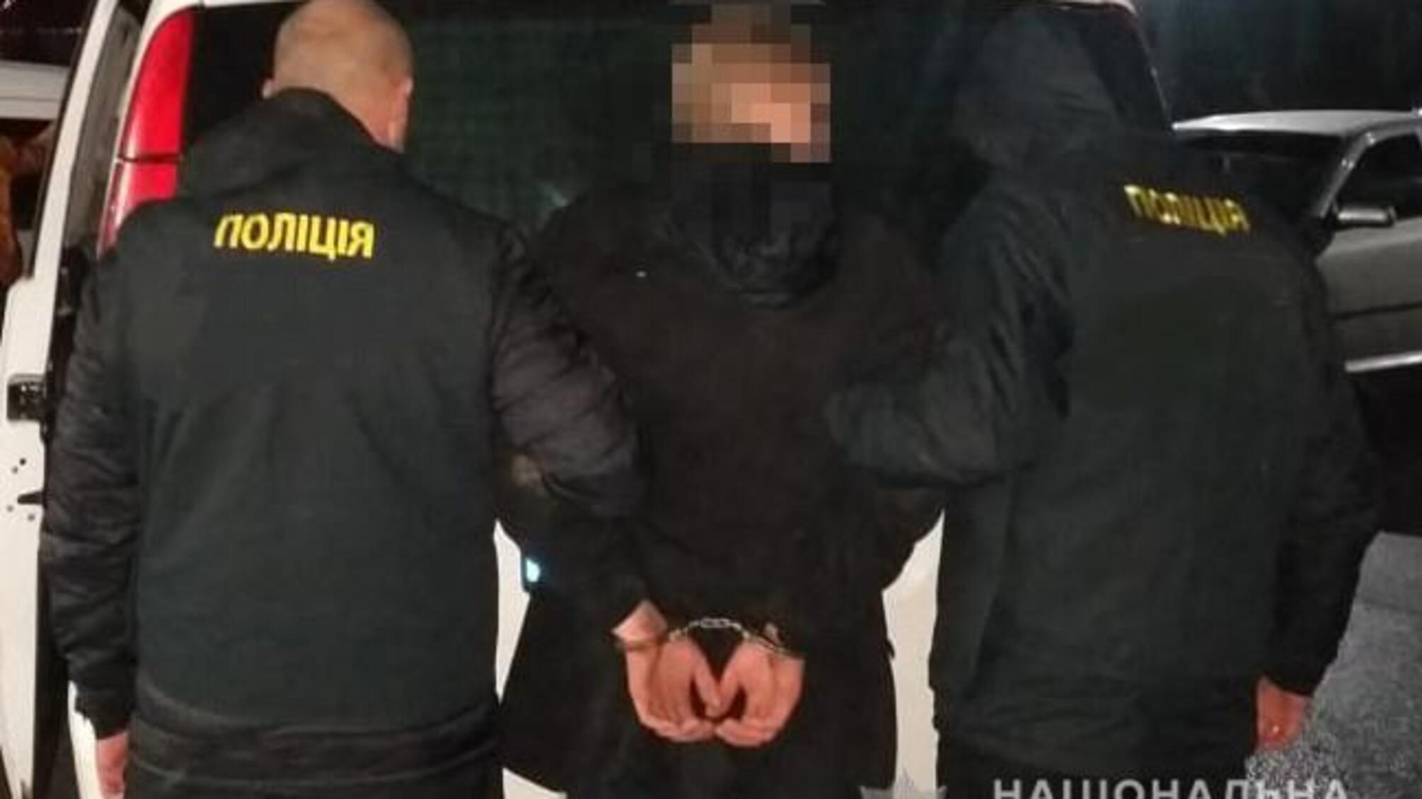 Львівські поліцейські повідомили підозру у створенні злочинної організації «наглядачеві» за Личаківською виправною колонією