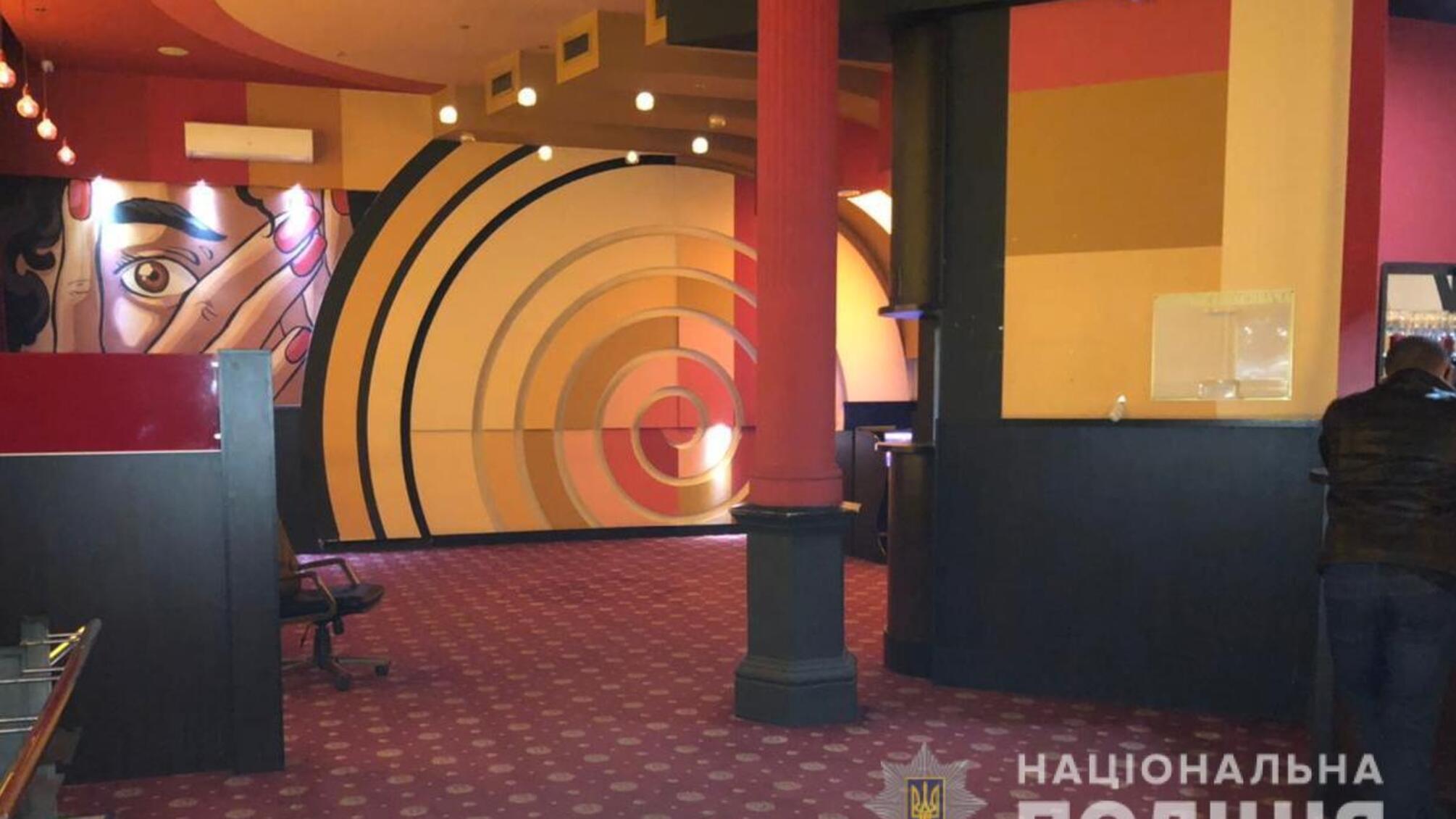 В Одесі правоохоронці припинили діяльність трьох нелегальних гральних клубів