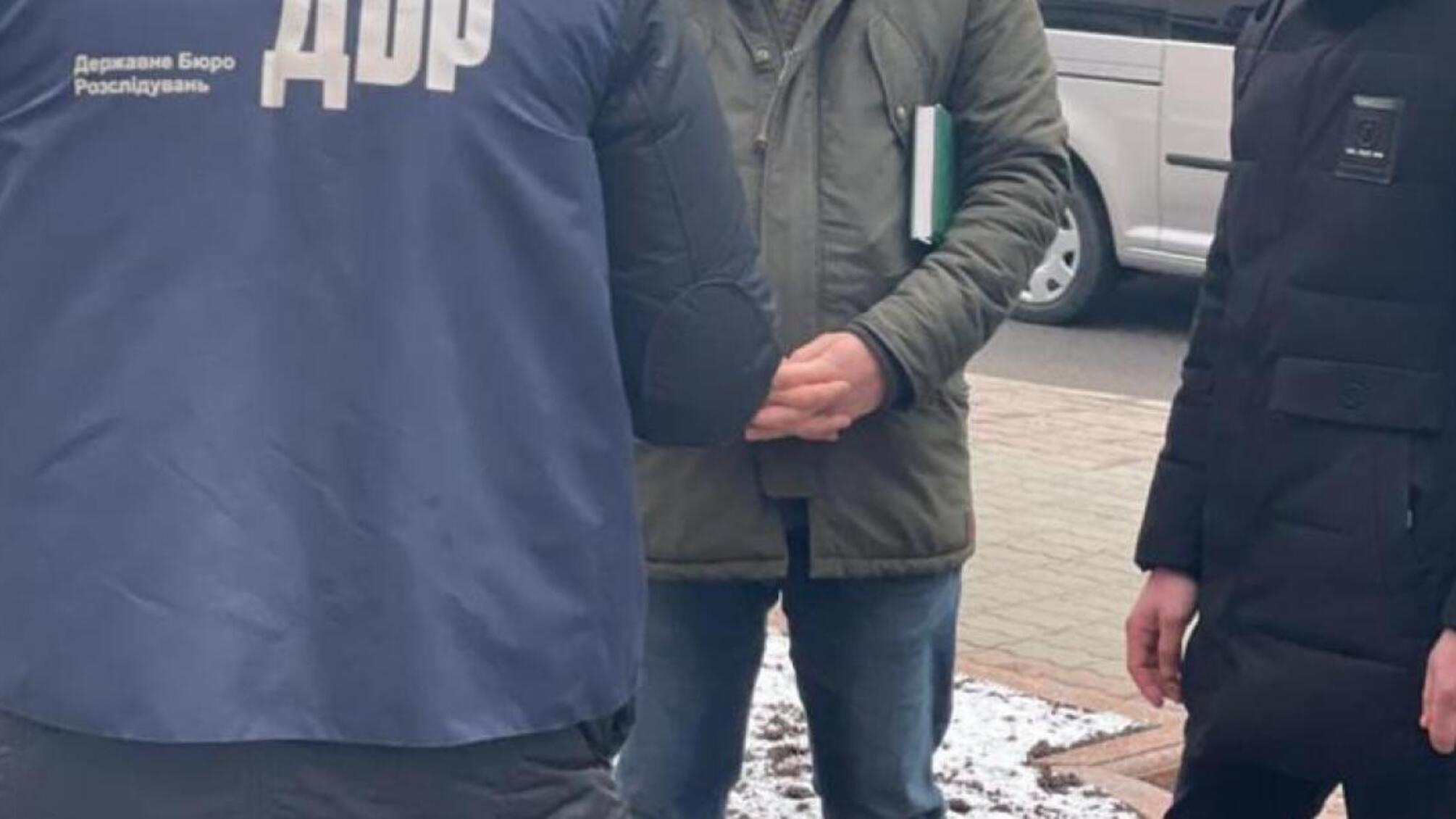 ДБР затримало «на гарячому» двох посадовців Держекоінспекції на Волині