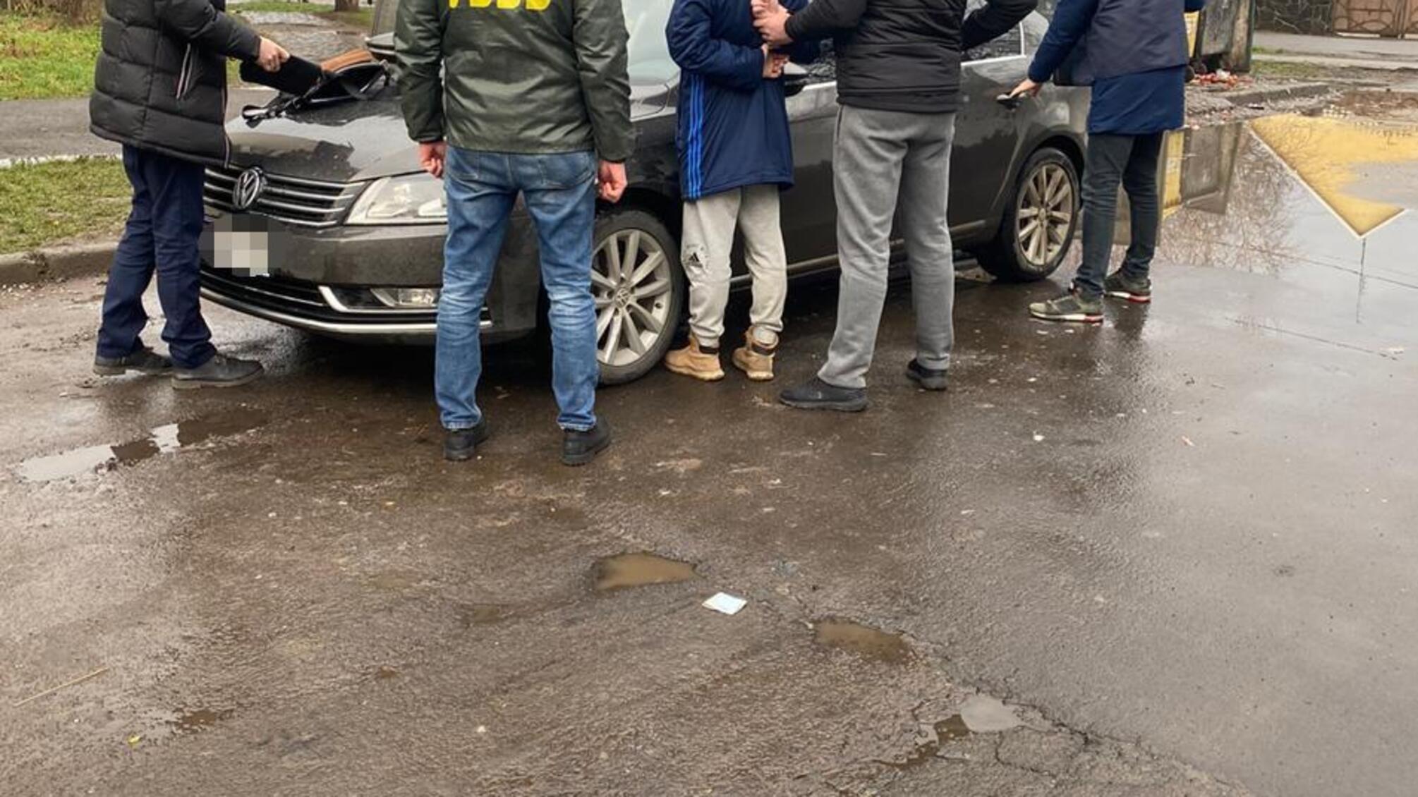 Закарпатська поліція затримала прикордонника на отриманні неправомірної вигоди