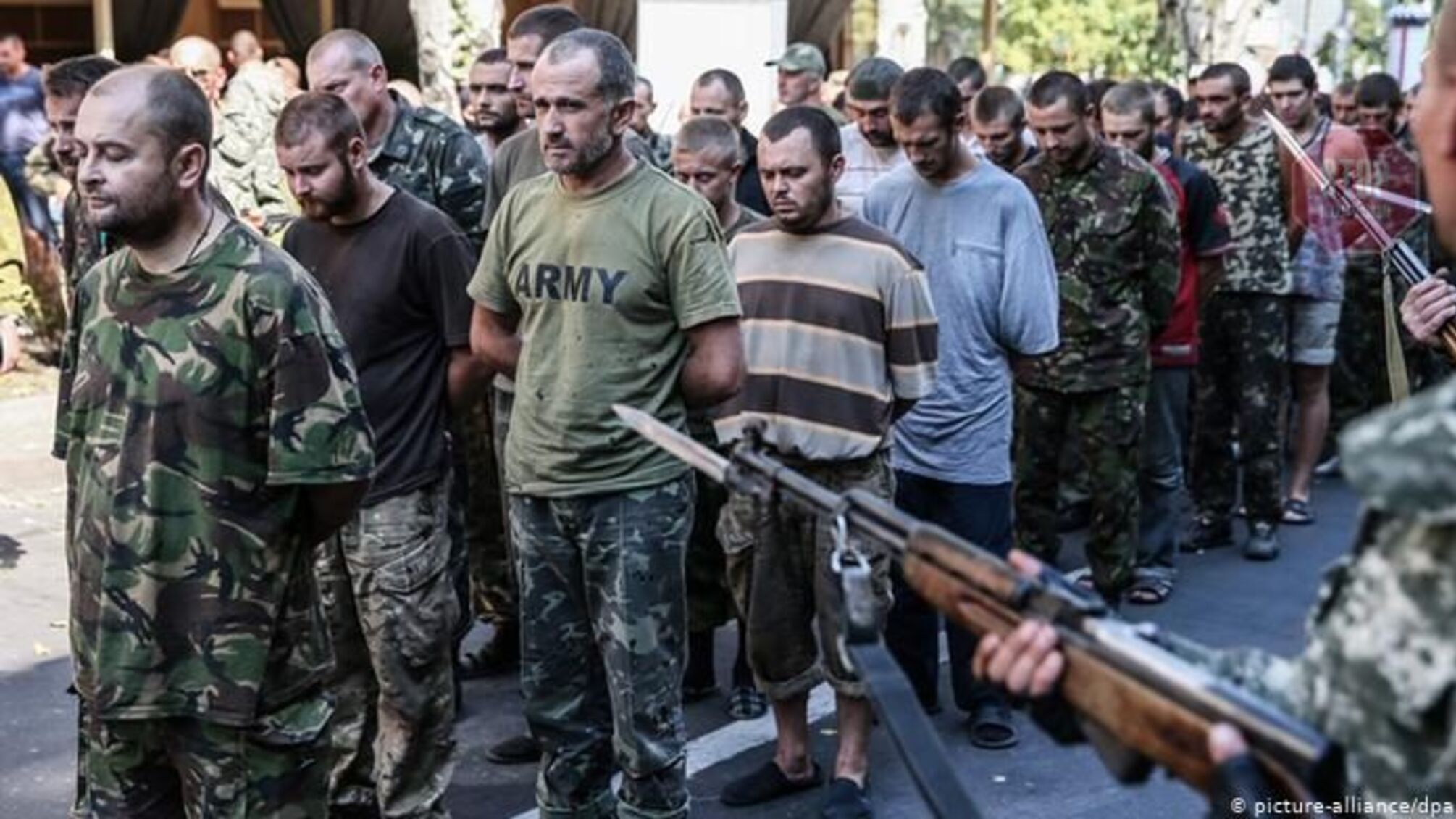 'Паради полонених' в окупованому Донецьку: СБУ має відреагувати на приниження нації, – Снєгирьов