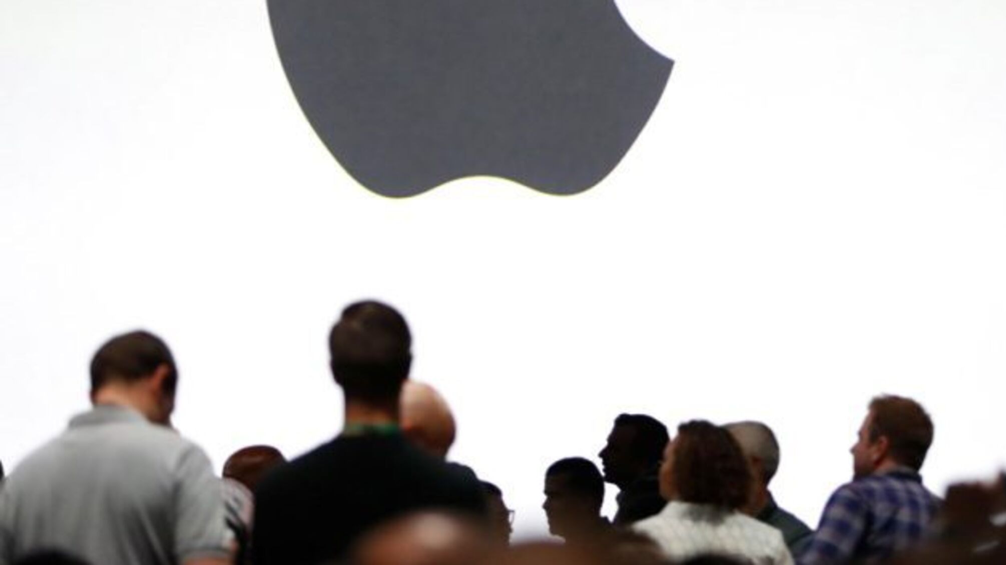Apple представила нові MacBook та інші новинки
