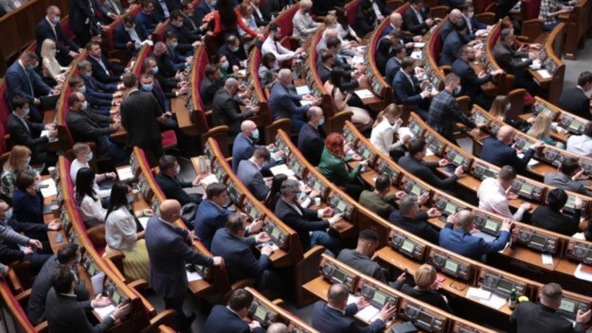 Рада ухвалила лише 17% законопроєктів, внесених урядом Шмигаля - КВУ