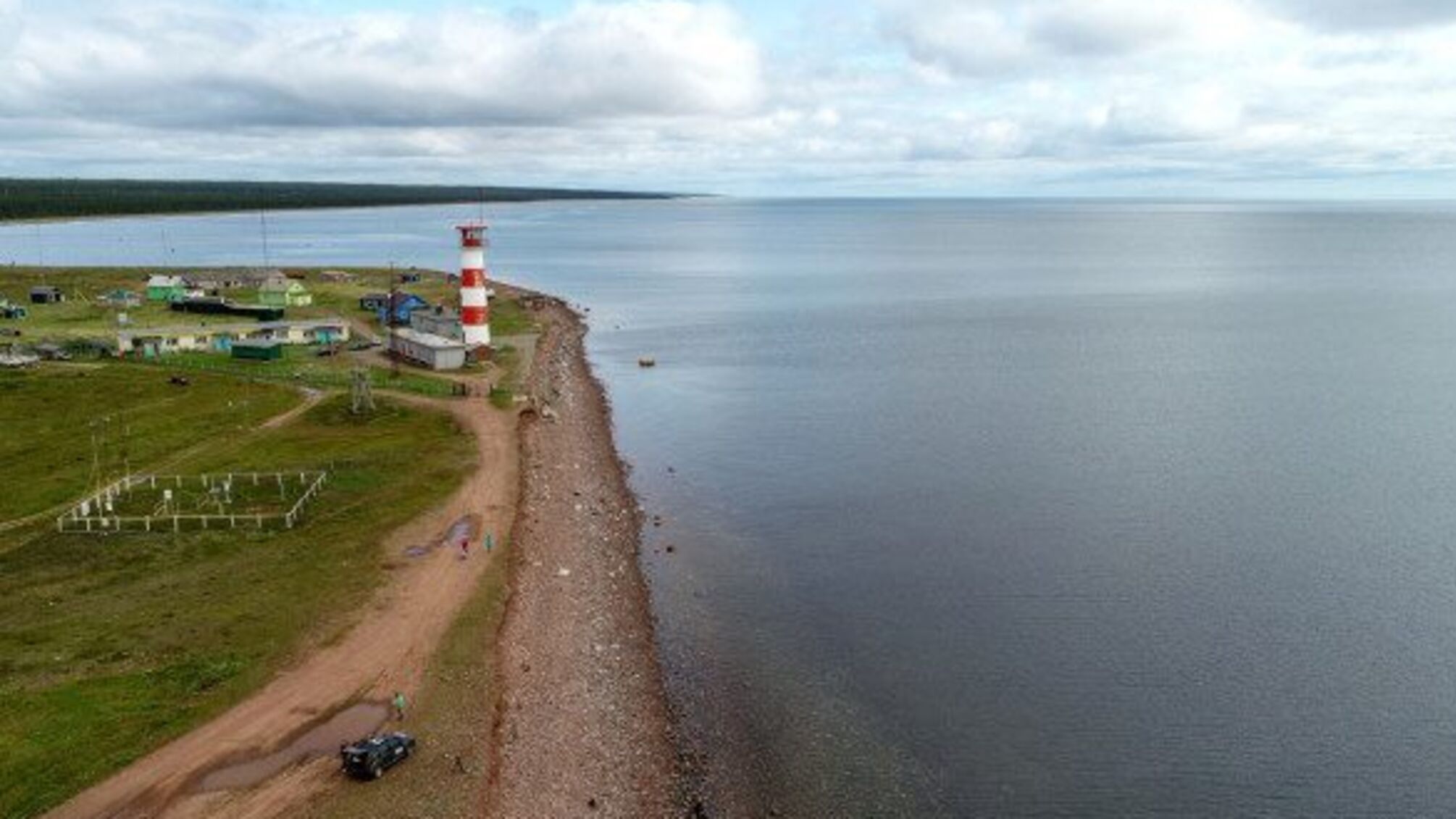У Білому морі тоне судно, на борту - п'ятеро людей