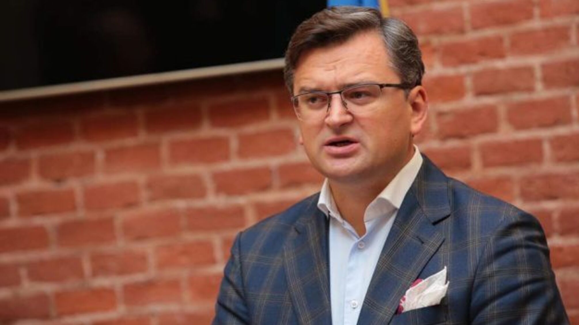 Кулеба: Нас не цікавить думка Росії про вступ України до НАТО