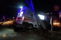 На Дніпропетровщині зіткнулися ''швидка'' і маршрутка, є постраждалі