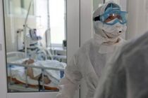 Лікарі Львова третій день рятують багатодітну маму-противницю вакцинації