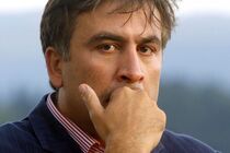 Саакашвили переведен в одиночную камеру