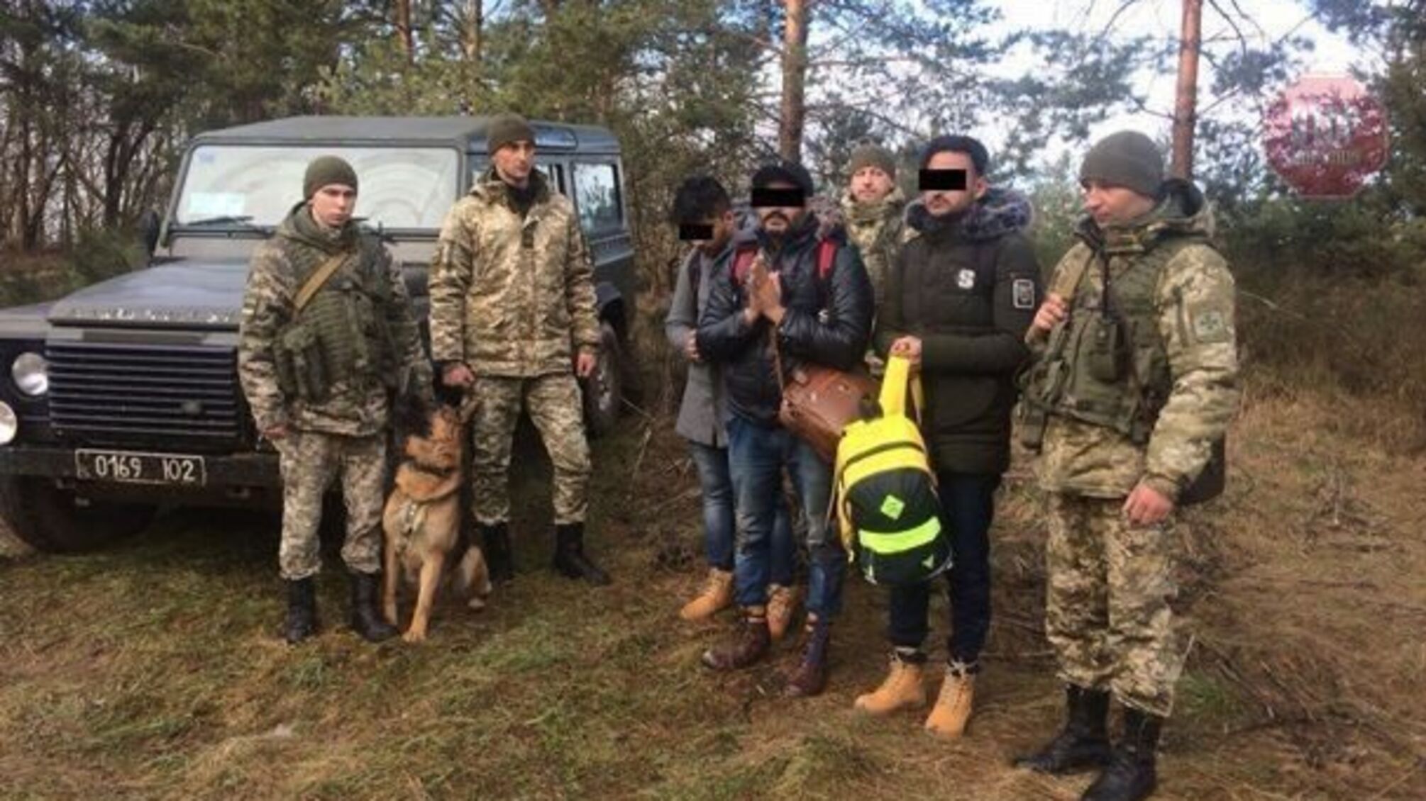СМИ назвали куратора, который решает вопрос пропуска нелегалов из Азии в Украину
