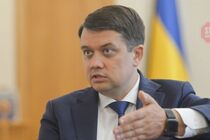 Рішення про позбавлення Разумкова мандату розглянуть на з'їзді партії, — Корнієнко