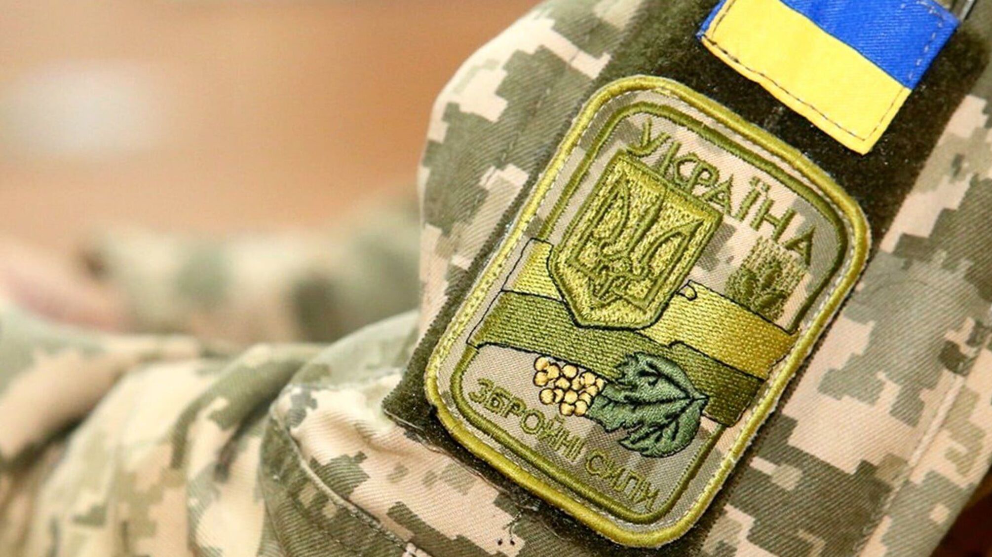 Війна триває: на Донбасі поранено військового