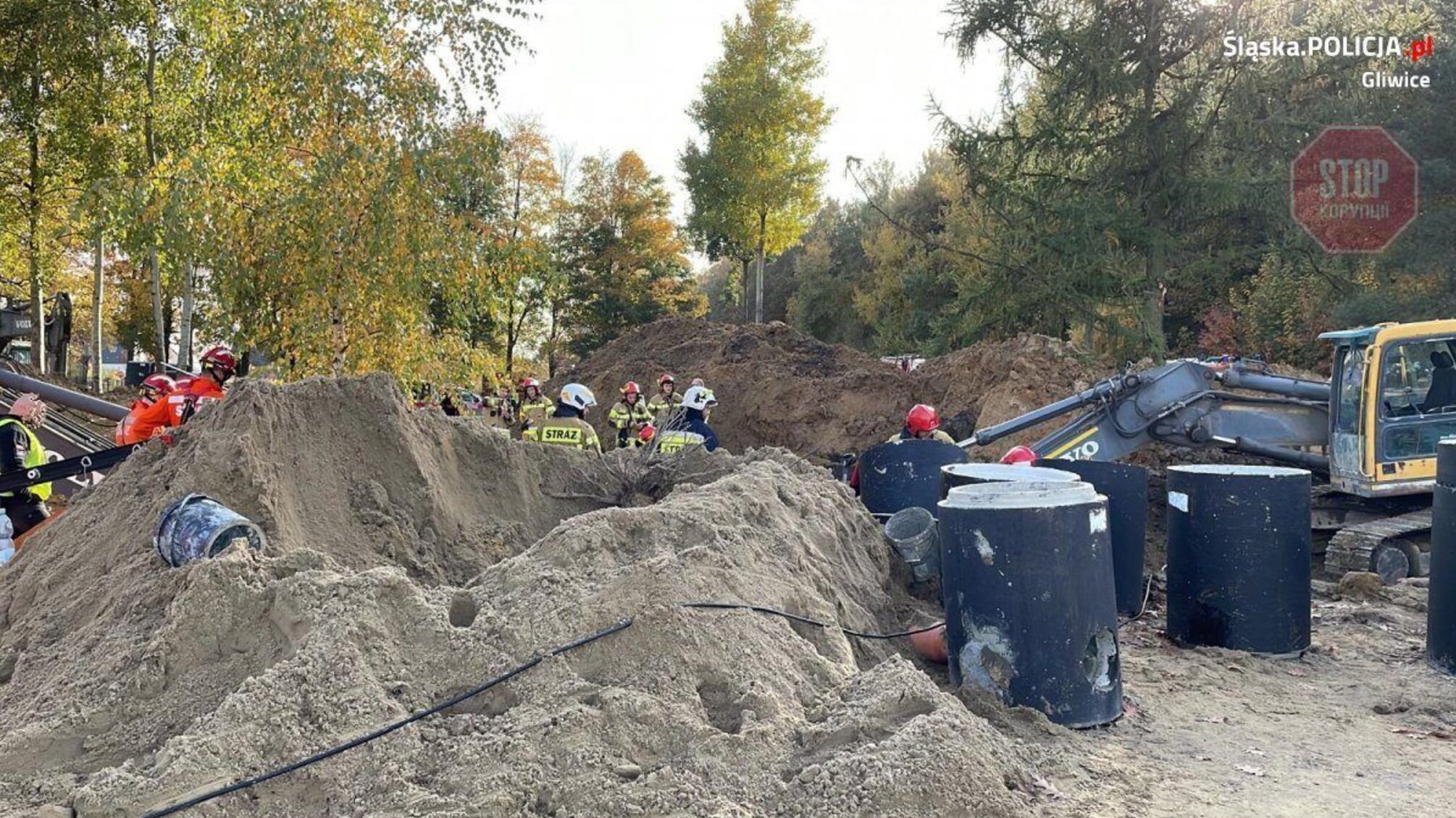 У Польщі загинув українець: його засипало землею під час будівельних робіт
