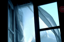 В Одесі хворий на COVID-19 вистрибнув з вікна багатоповерхівки
