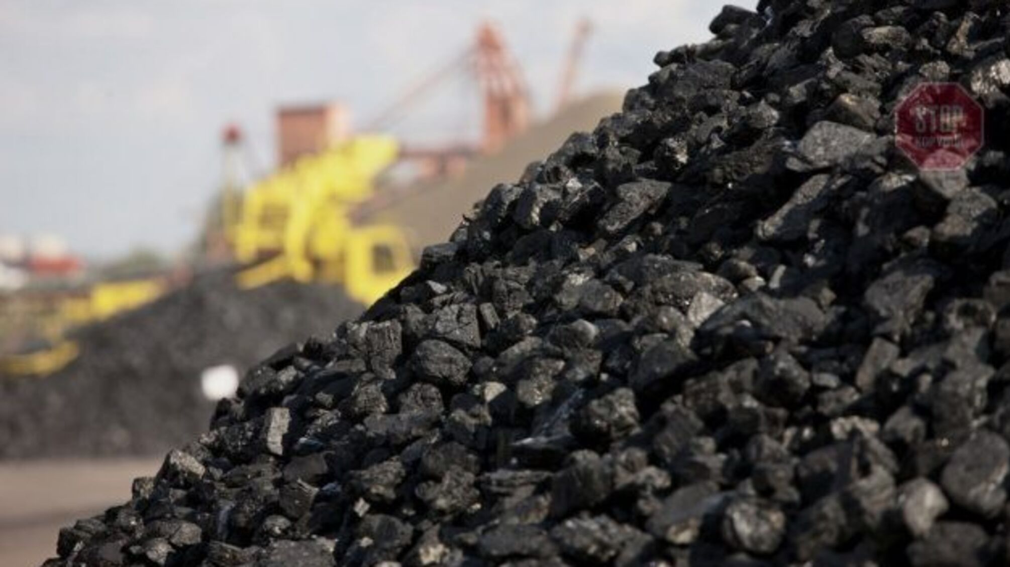Россия останавливает поставки энергетического угля в Украину