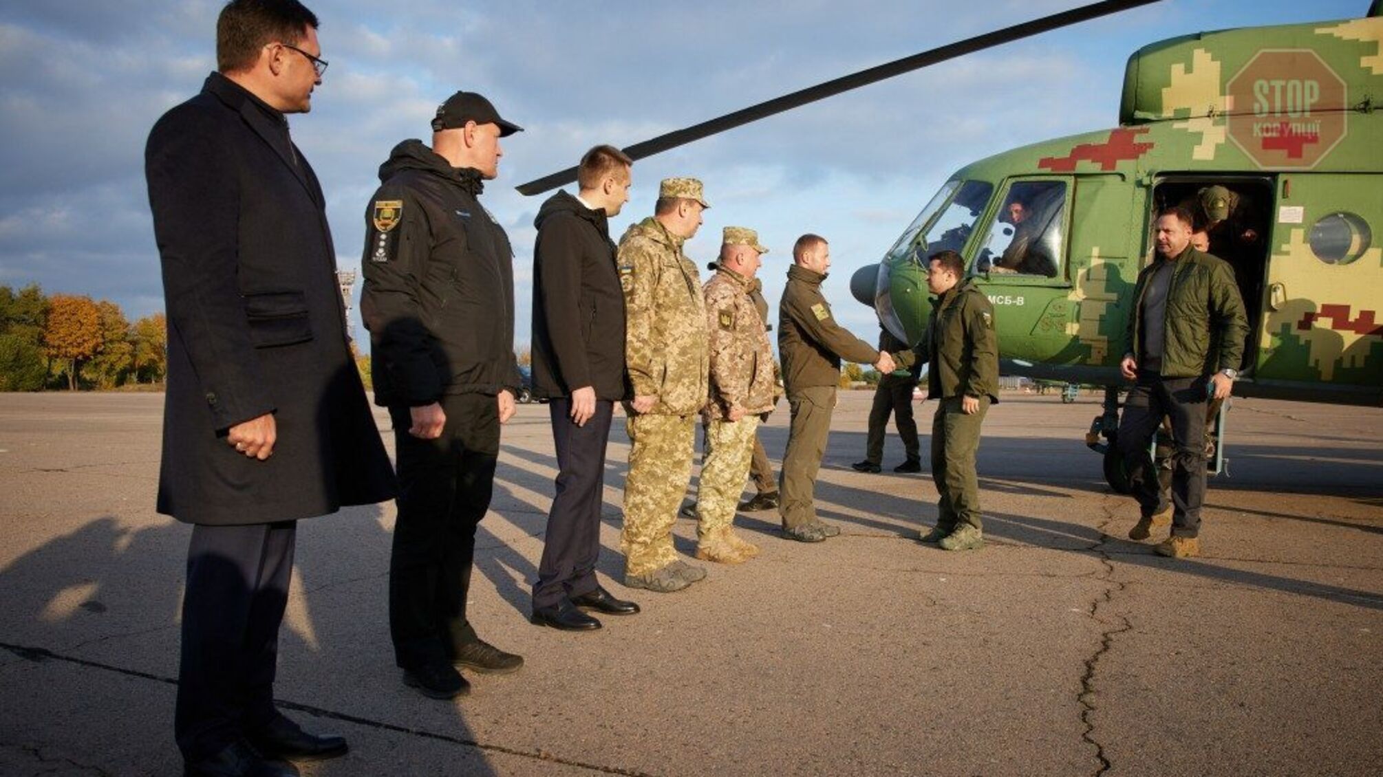 Зеленский прибыл на Донбасс