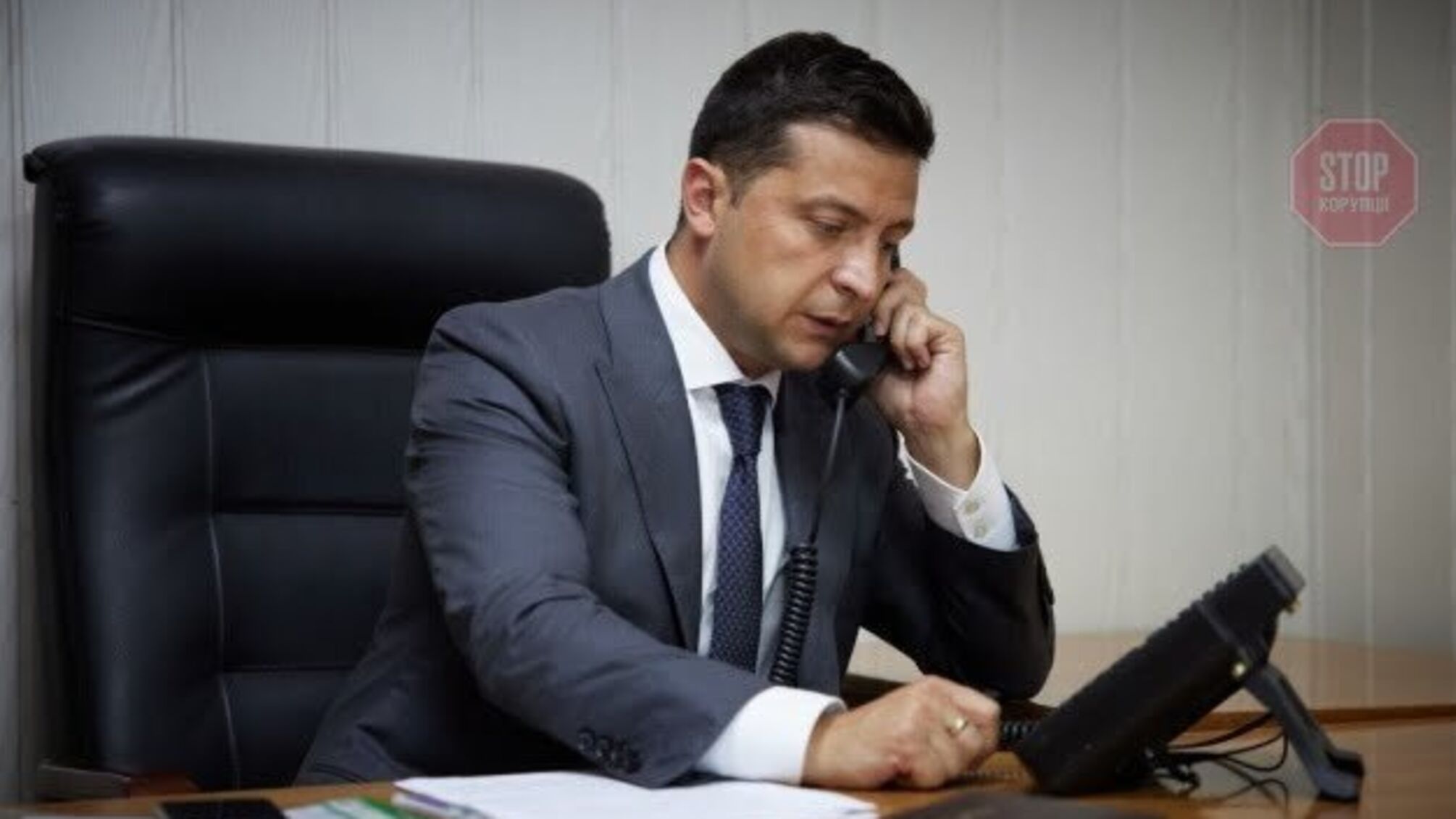 Володимир Зеленський провів телефонну розмову з прем'єром Ізраїля