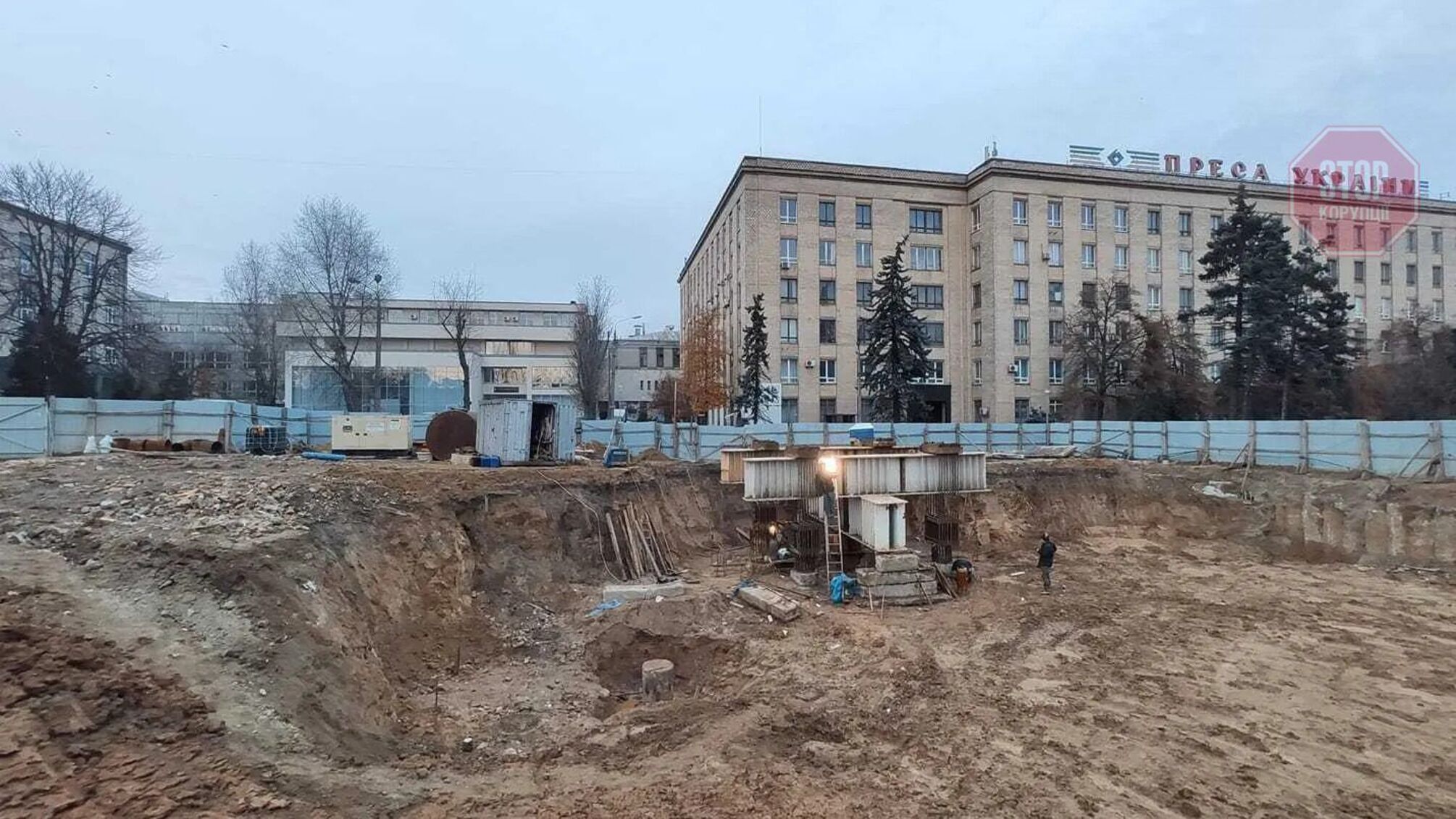Незаконное строительство на Шулявке возобновляется: ОАСК приостановил действие предписания ГИАГ