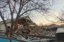 На Донбасі бойовики обстріляли жилі будинки, під завалами опинилися люди