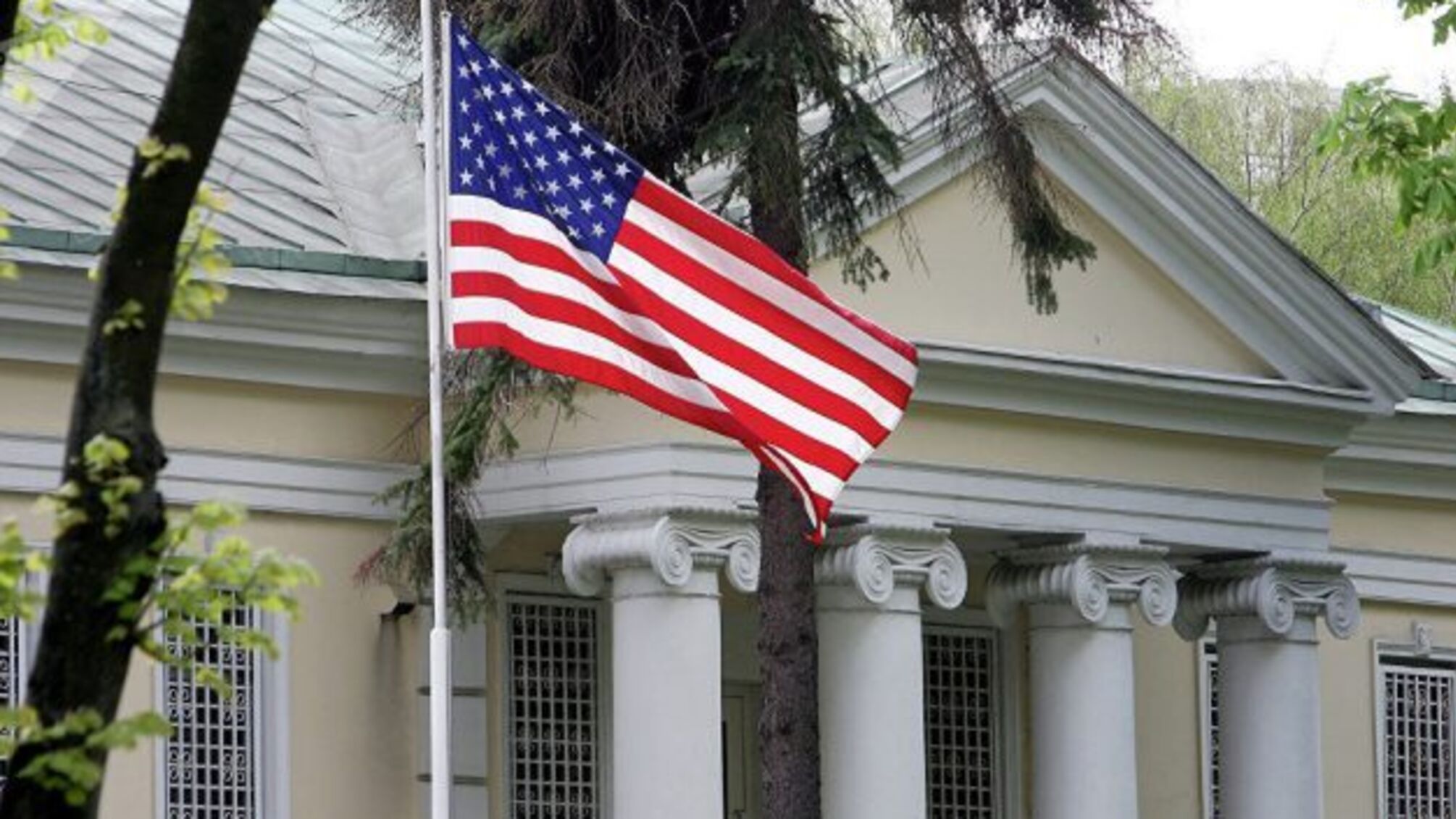 США обіцяють тиснути на режим Лукашенка через ситуацію з мігрантами