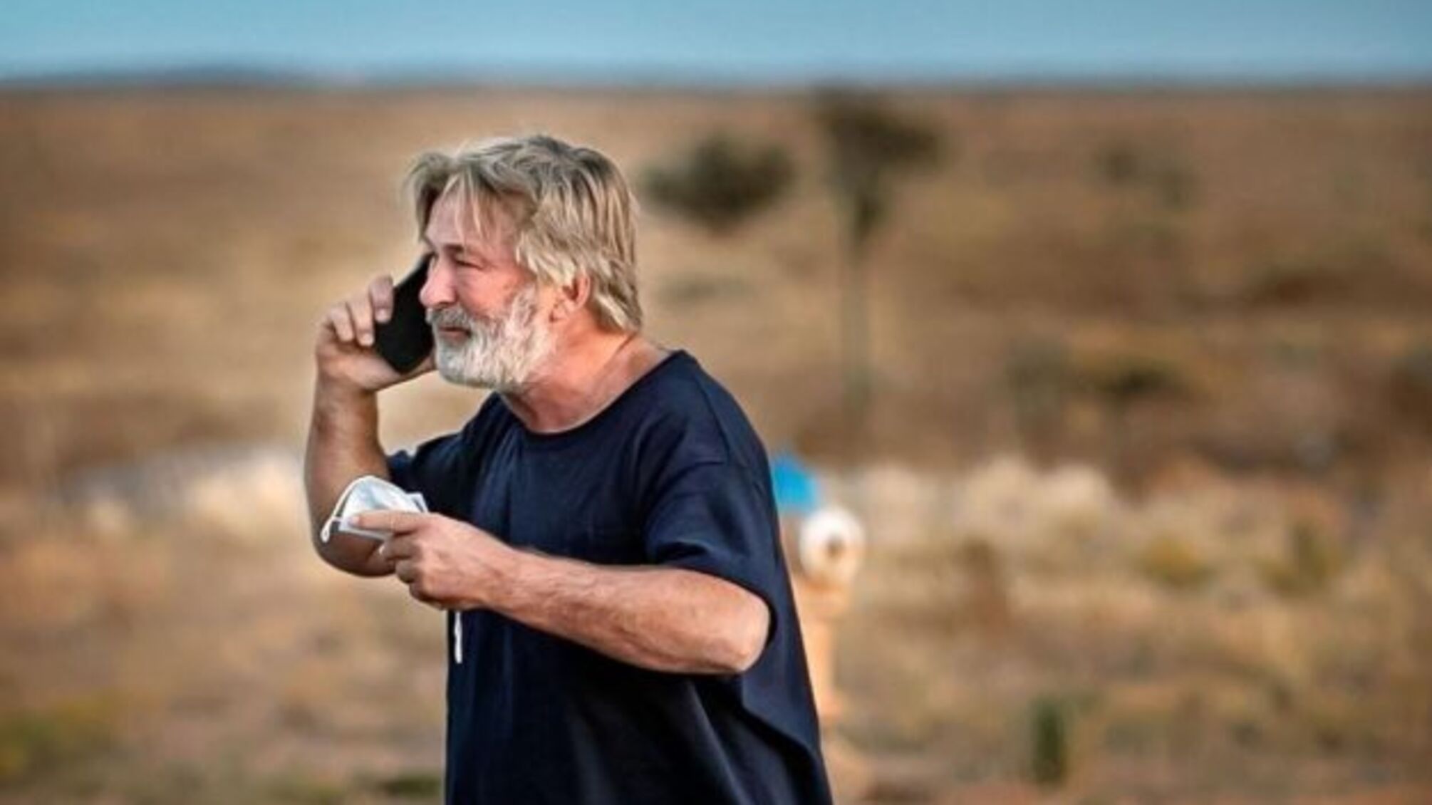 Брат Алека Болдуїна вважає, що актор став «мішенню» через політичні погляди