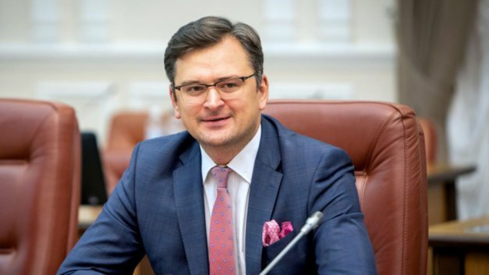 МЗС працюватиме над розвитком недільних шкіл і української освіти за кордоном – Кулеба