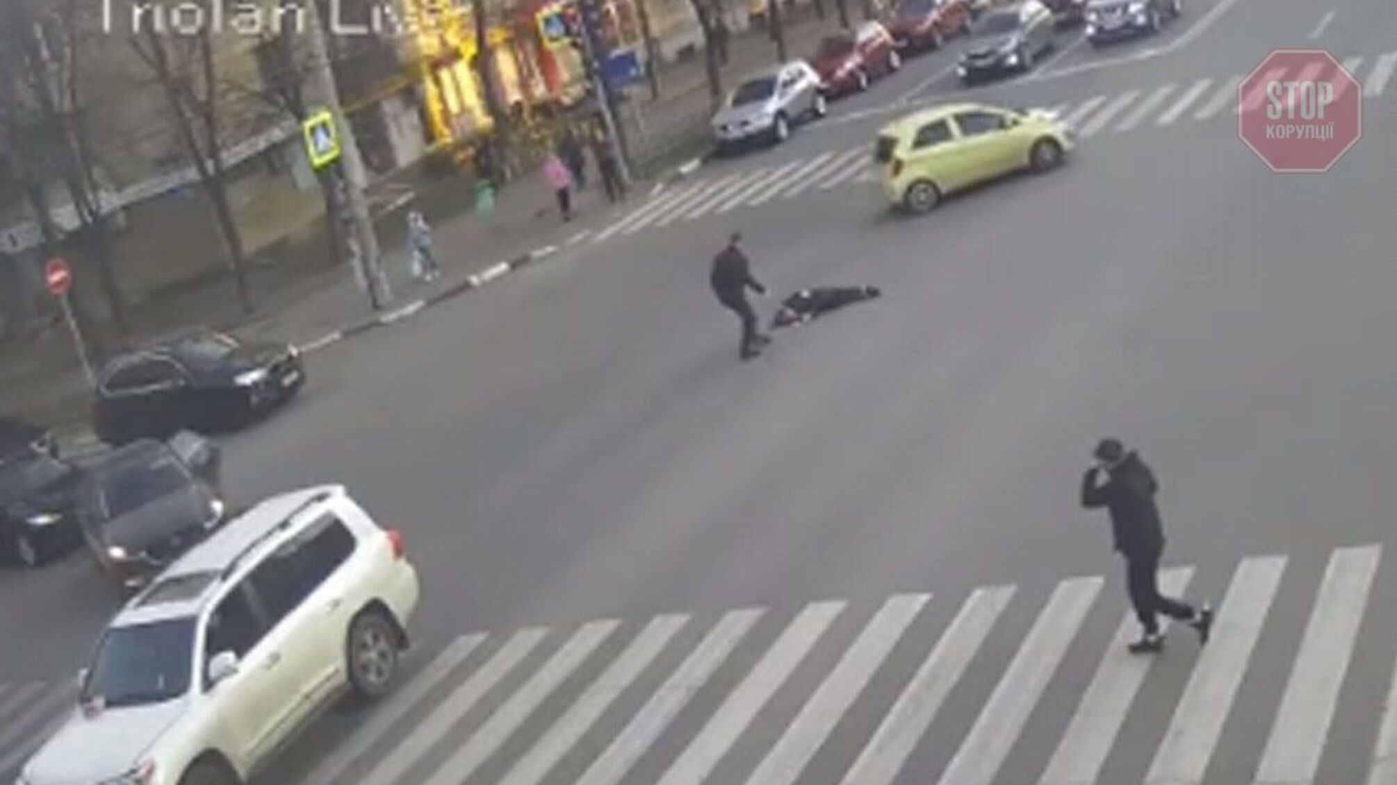 Чергове ДТП у Харкові: джип збив дітей на переході