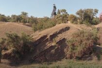 В Кривом Роге геопамятку превратили в свалку: экоактивисты Никульниковой блокируют уборку территории