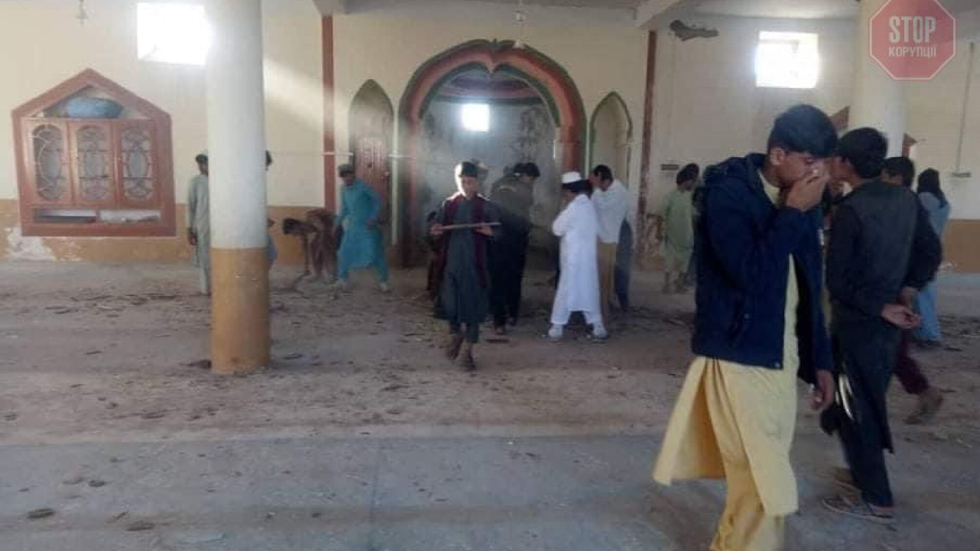 В мечети Афганистана прогремел взрыв, есть жертвы
