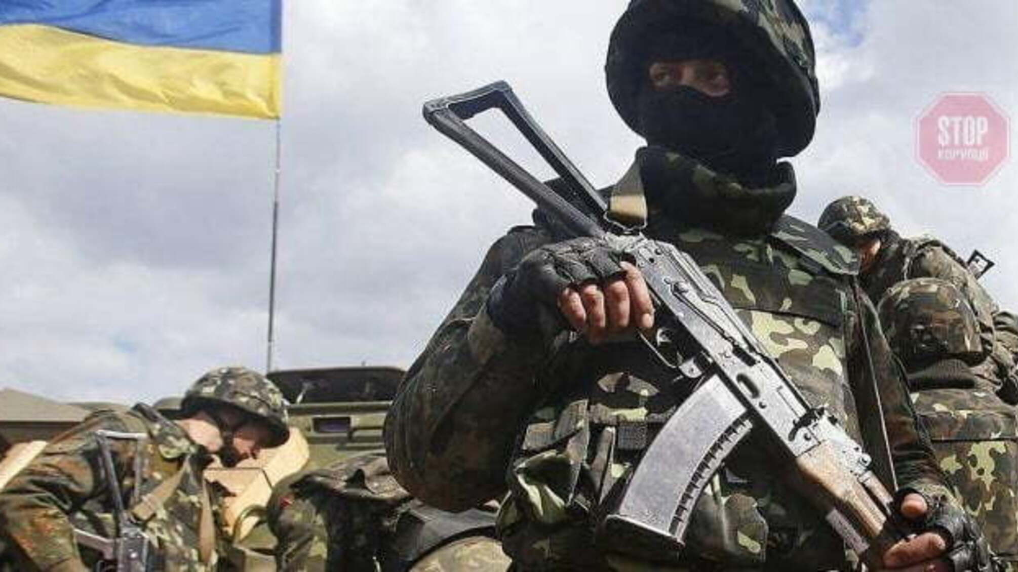 Война на Донбассе продолжается: мирный житель и двое военнослужащих получили ранения