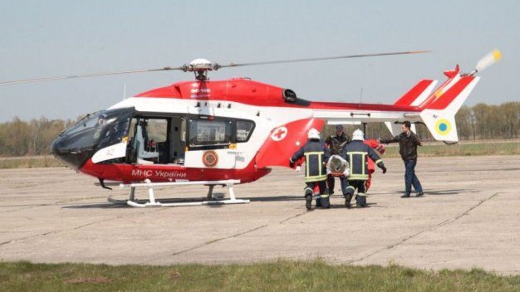 На Київщині вагітну терміново доправили до лікарні гелікоптером