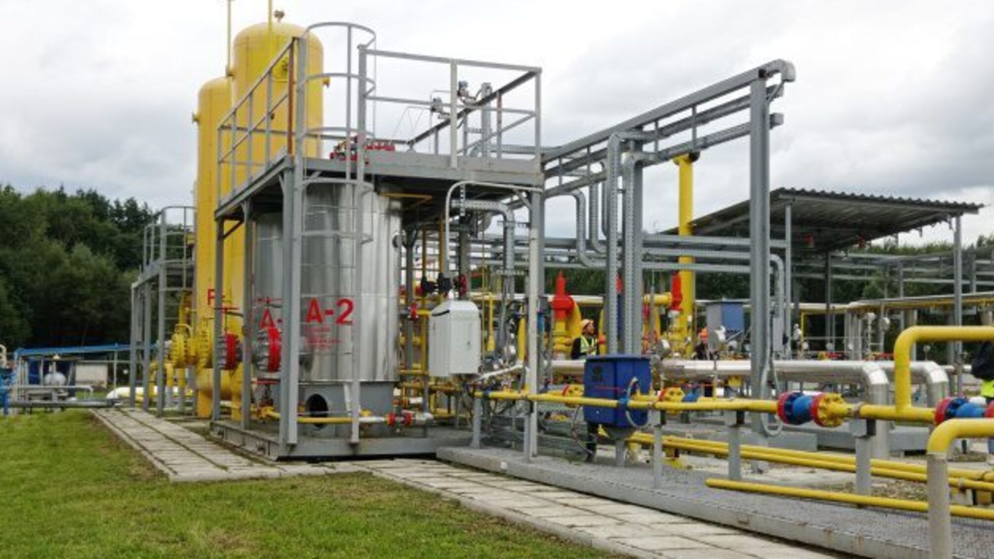 Угорщина може прокачати реверсом в Україну 700 мільйонів кубів газу за три місяці