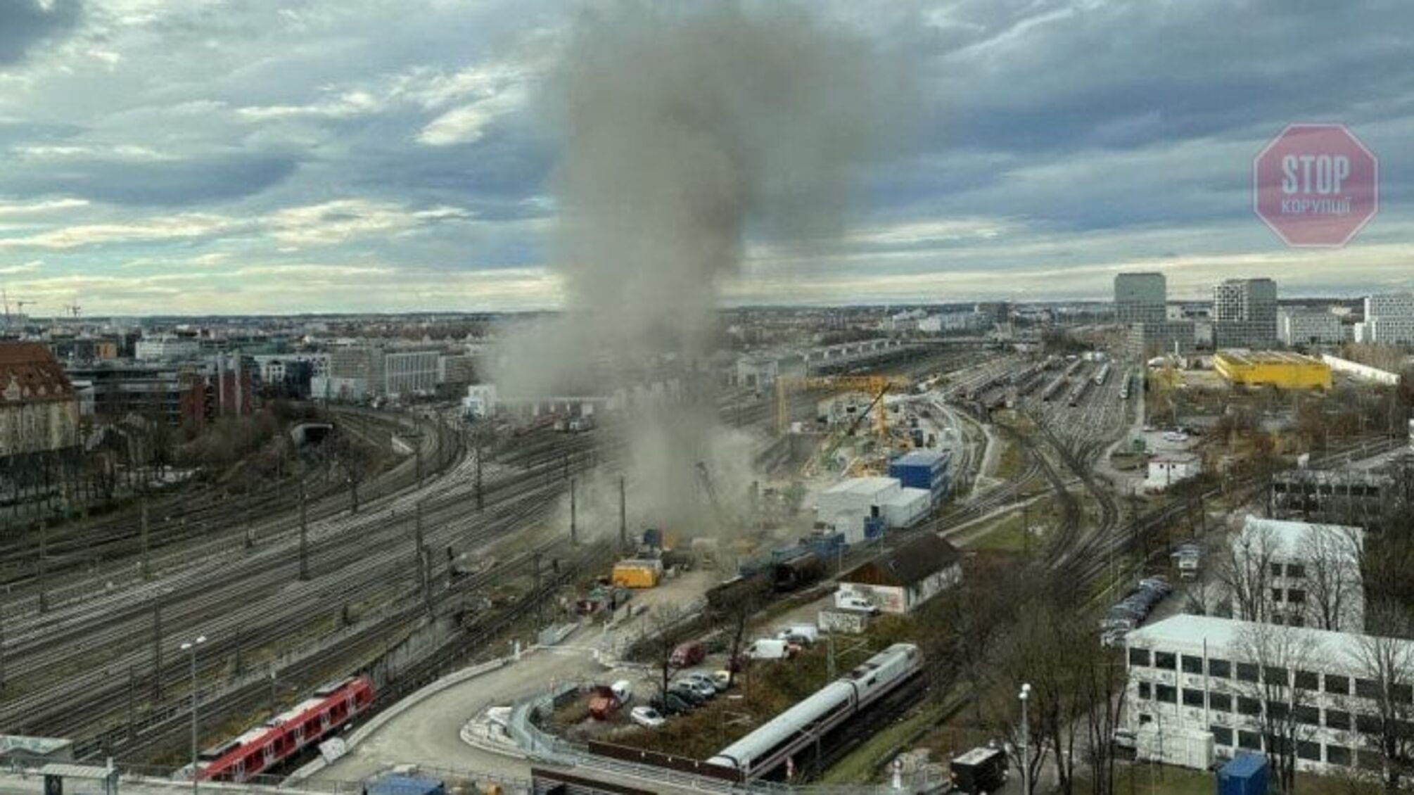 У Німеччині вибухнула 250-кілограмова авіабомба, є поранені