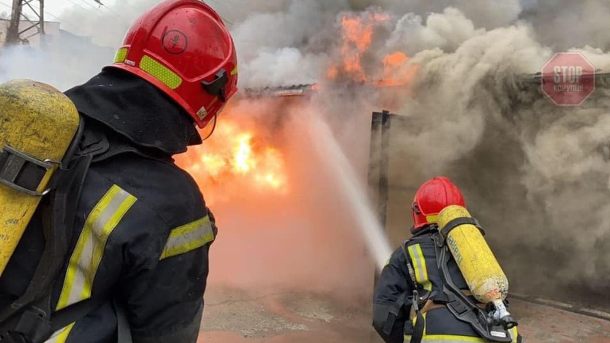 В Донецкой области сгорел частный дом, есть пострадавшие