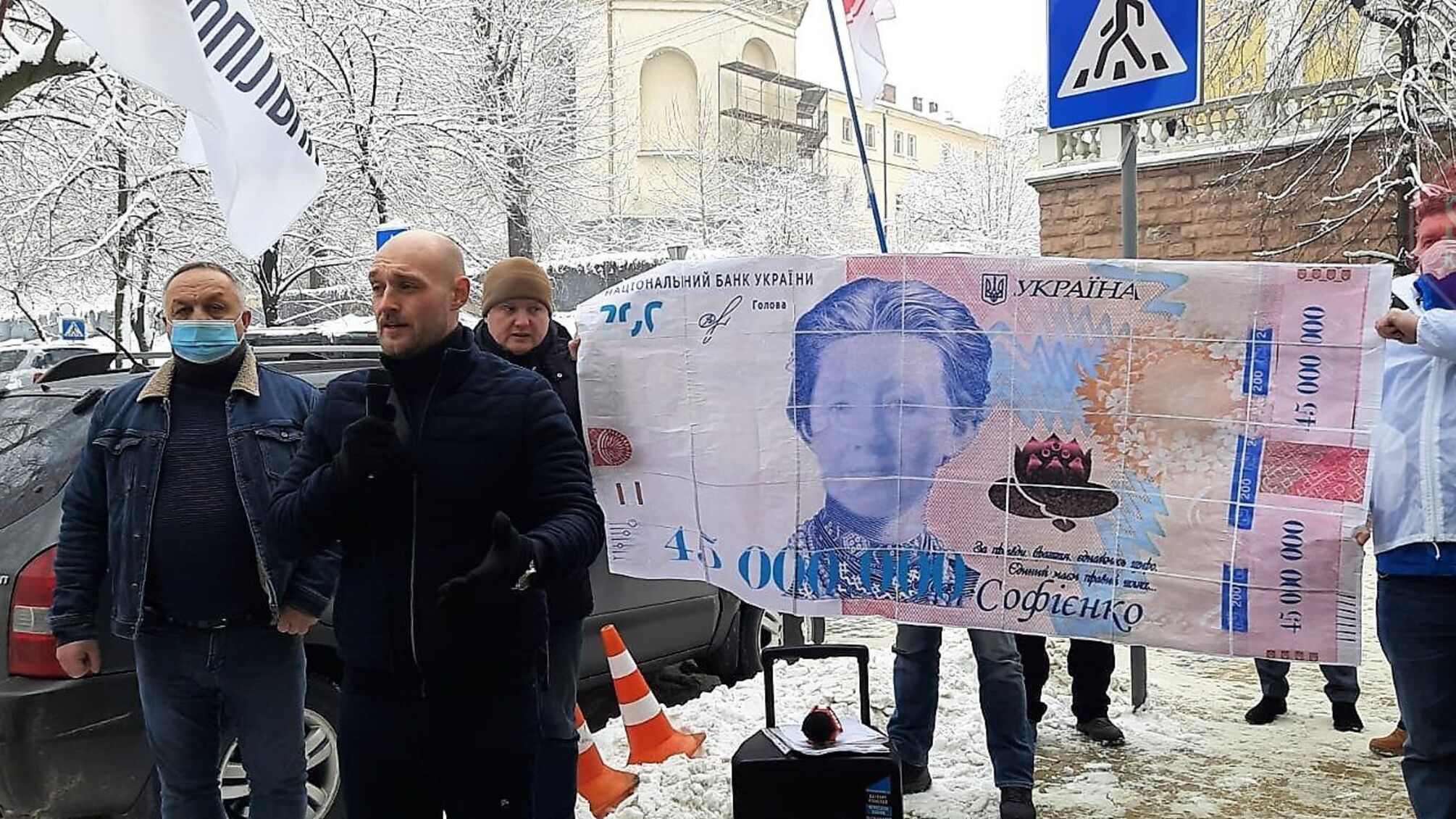 У Львові – масштабний з’їзд «Стоп корупції»: державна виконавиця Тарабан не стягнула з Софієнко 45 мільйонів