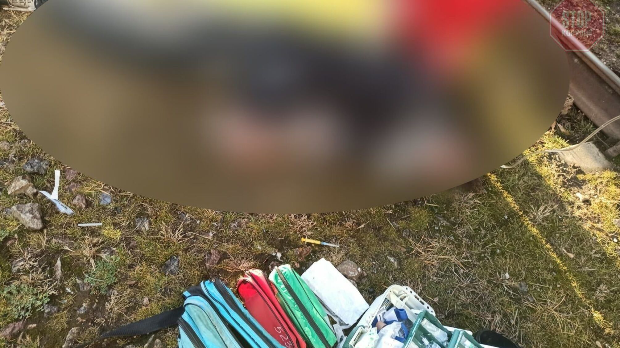 На Київщині підліток опинився в реанімації: хотів перелізти через потяг